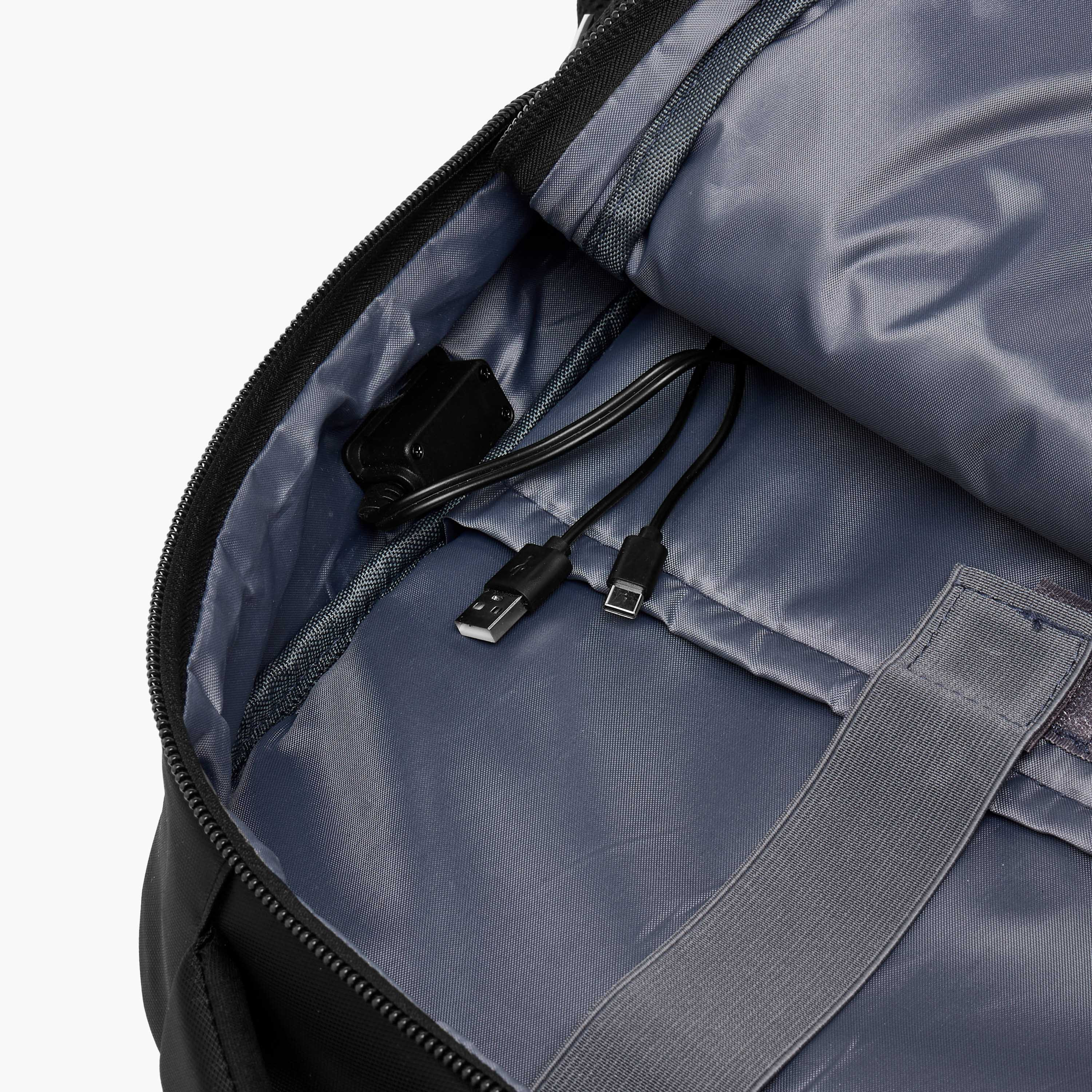 Tech Solid 18-Inch Backpack with Adjustable Shoulder Straps and Zip Closure - 46x32x16 cms-school-bagsandbackpacks-backpacks-image-11