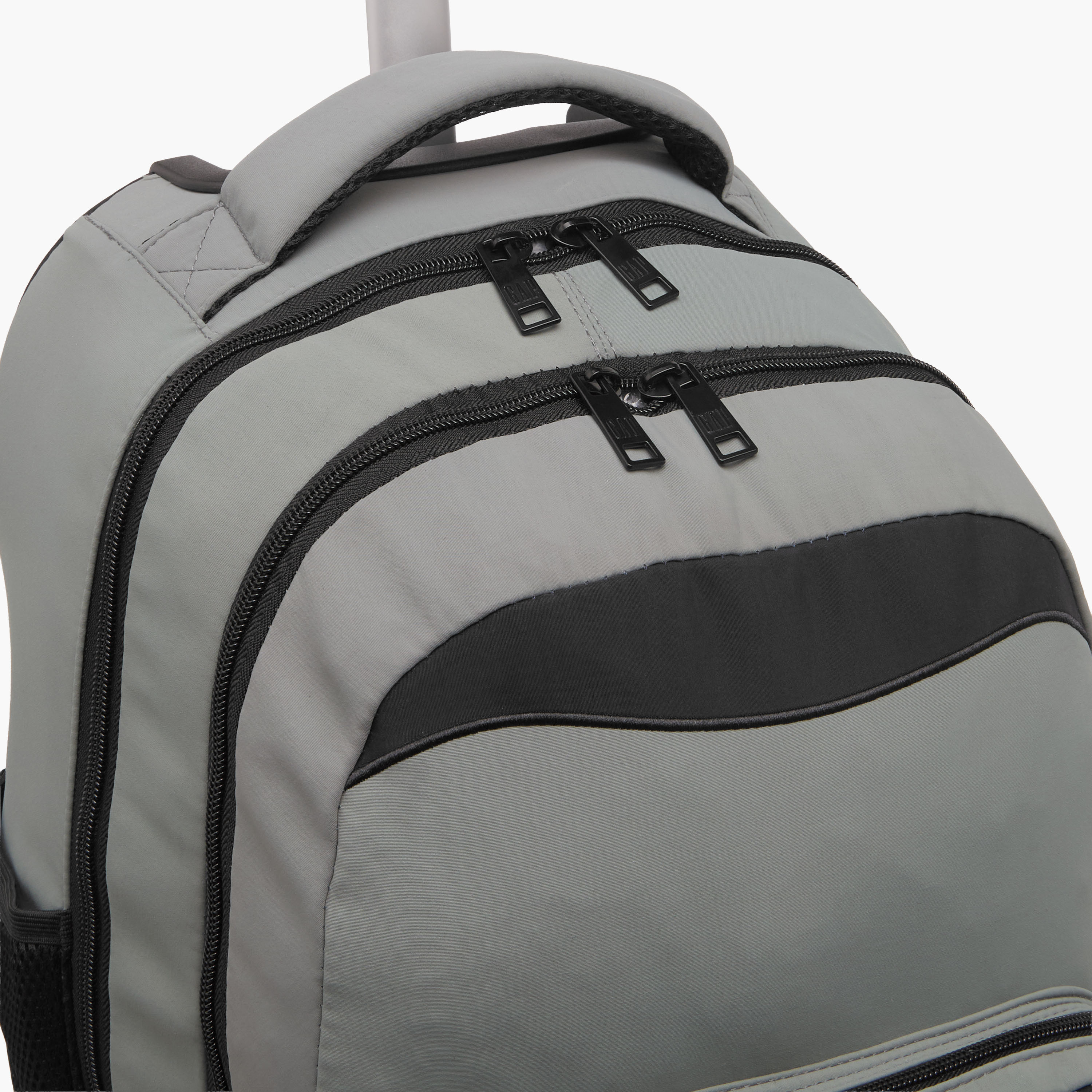 GAP Solid Trolley Bag for Kids 8-13 Years with Front Pocket – 18 inches-school-bagsandbackpacks-trolleybags-image-6