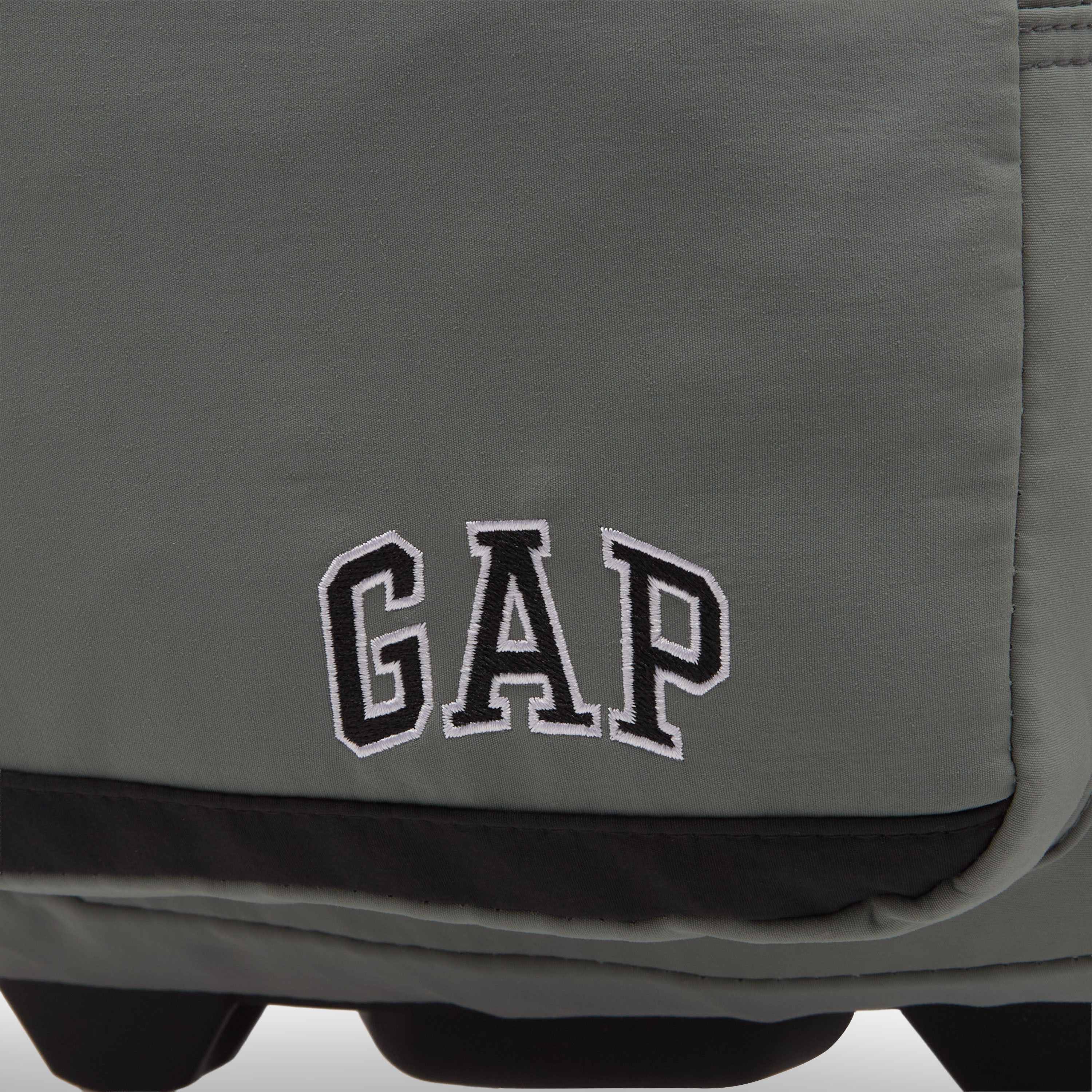 GAP Solid Trolley Bag for Kids 8-13 Years with Front Pocket – 18 inches-school-bagsandbackpacks-trolleybags-image-8