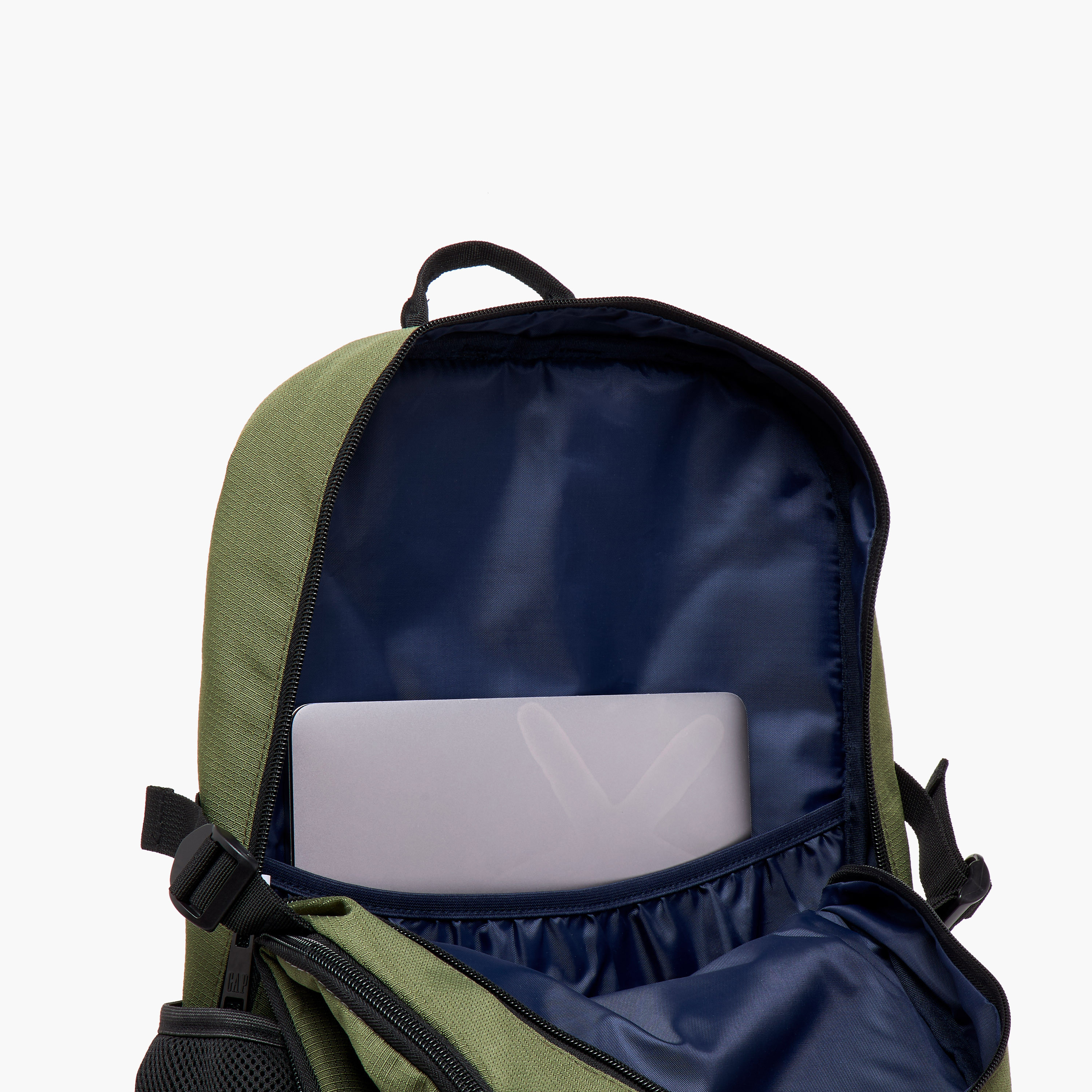 GAP Solid 18-inch Backpack with Adjustable Straps and Zip Closure - 19x30x45 cms-school-bagsandbackpacks-backpacks-image-12