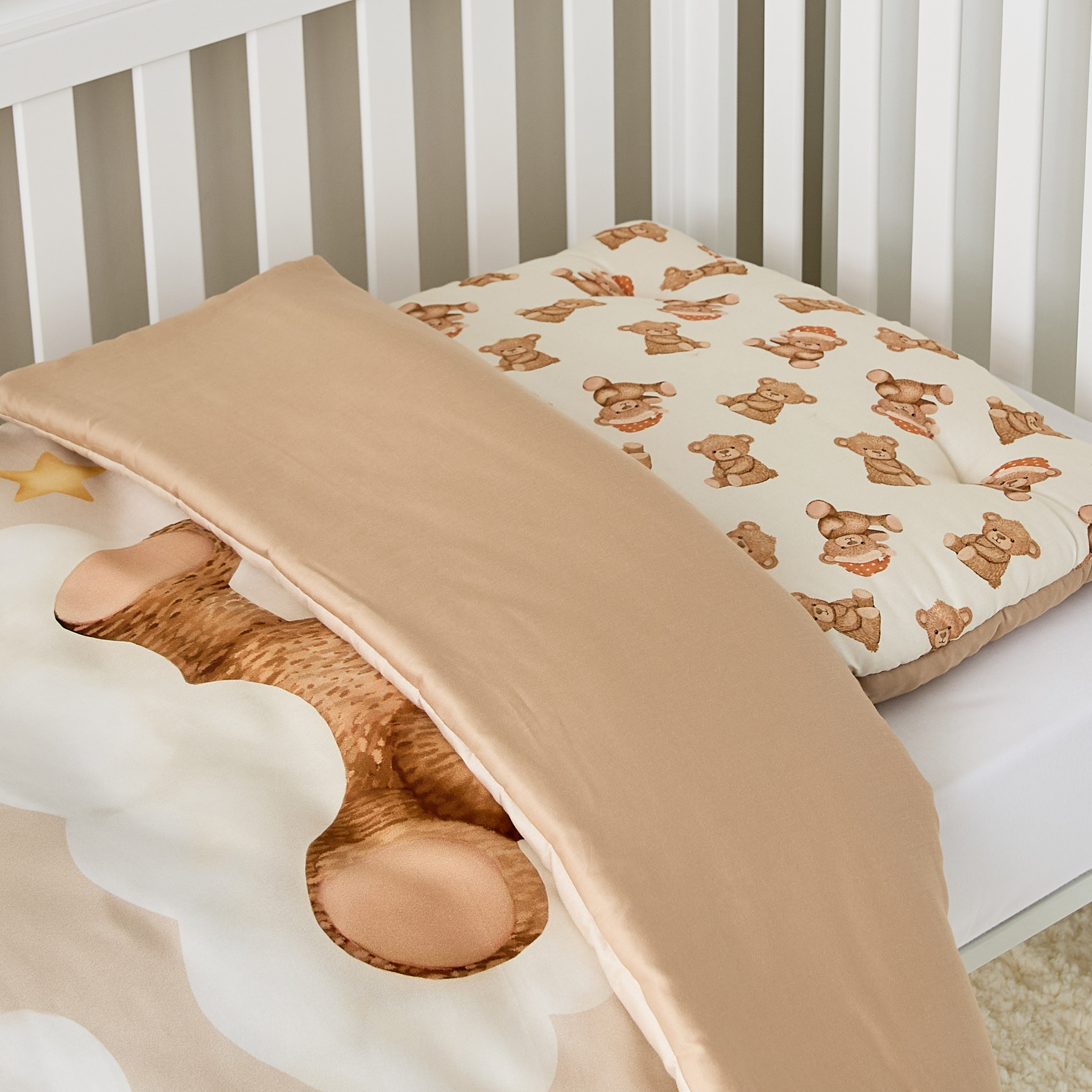 طقم مفروشات سرير عضوي بطبعات دب تيدي من فلانسي فلاف - 6 قطع - 58x84 سم-baby-nursery-babybedding-image-8