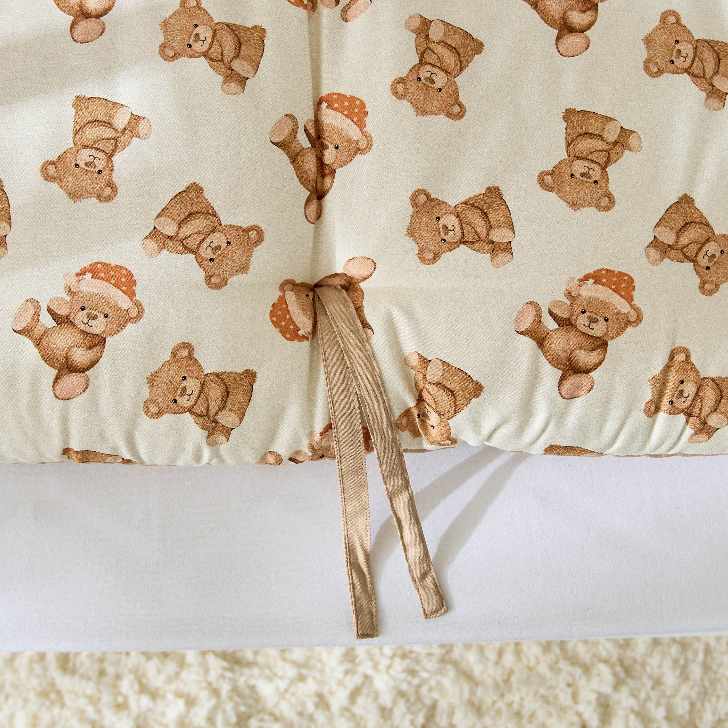 طقم مفروشات سرير عضوي بطبعات دب تيدي من فلانسي فلاف - 6 قطع - 58x84 سم-baby-nursery-babybedding-image-4