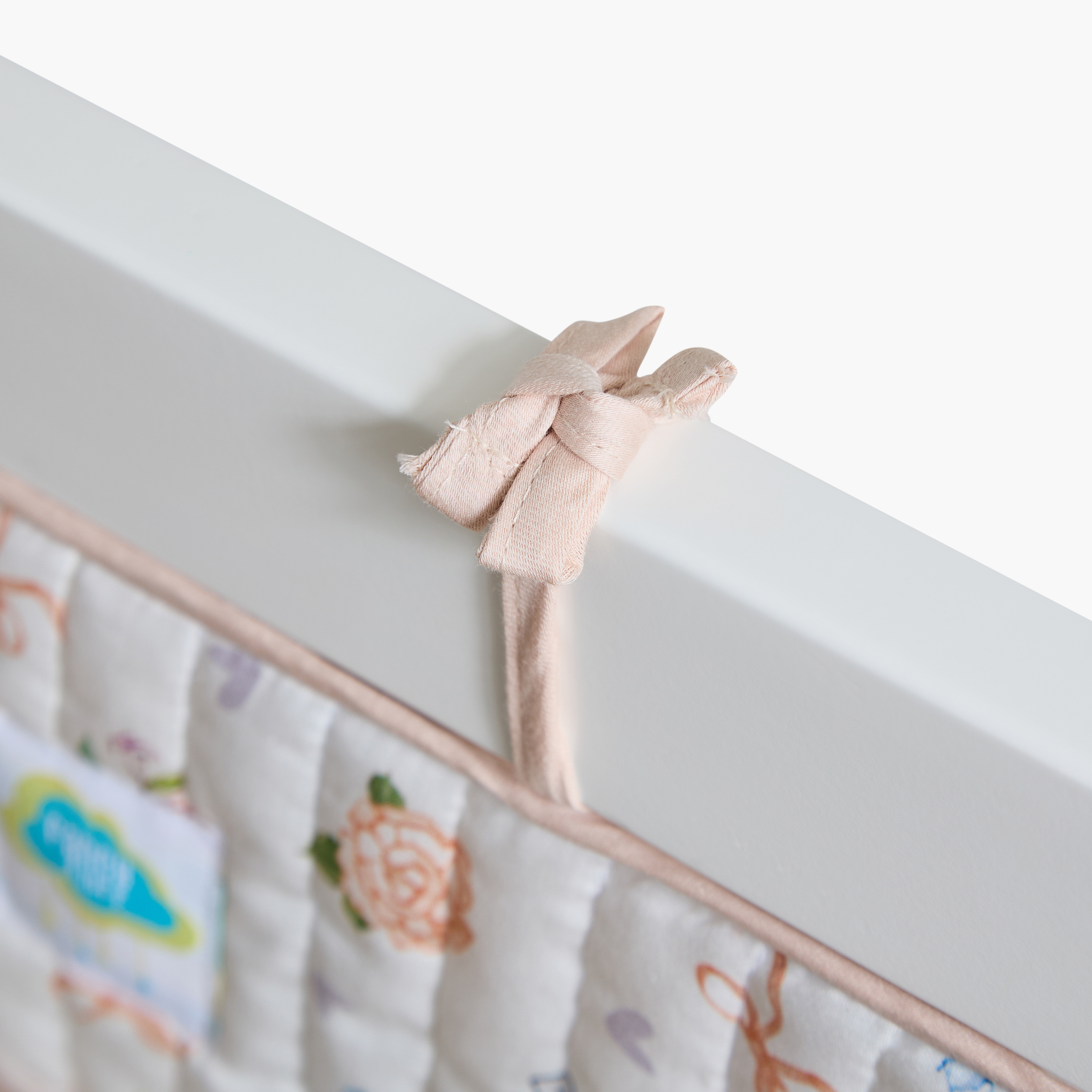 Fancy Fluff Floral Print Crib Organiser-baby-nursery-furniture-cribsandbeds-cribaccessories-image-3