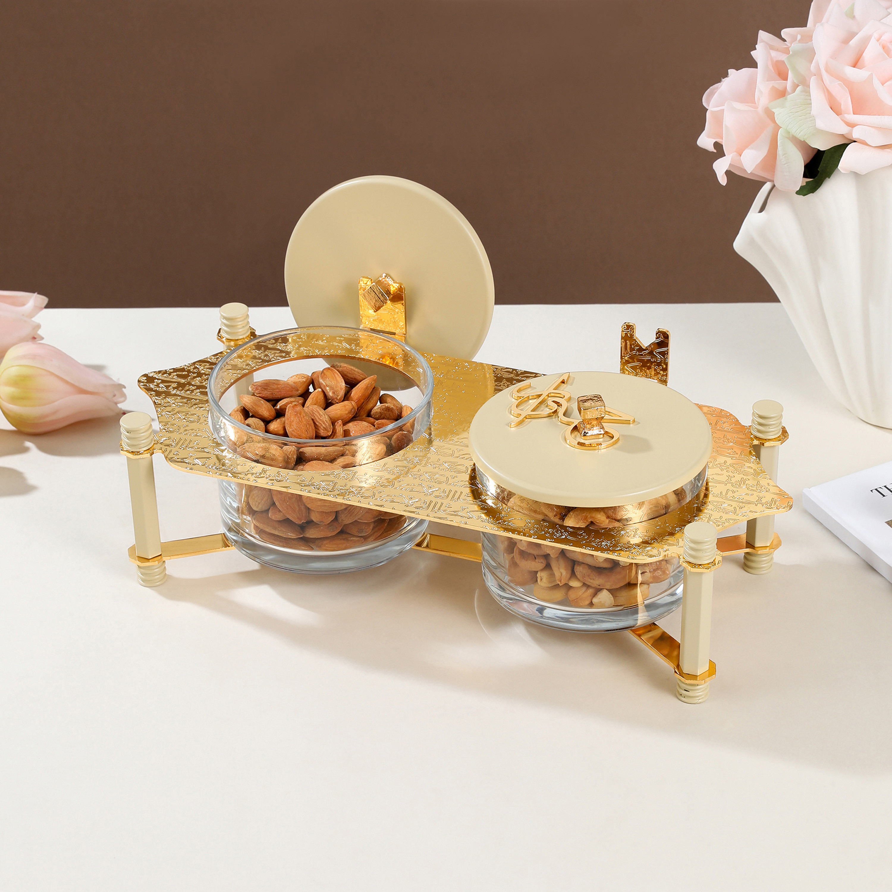 Otantik Jiwar Nut Serving Bowl with Lid and Tray-household-dining-serveware-chipsanddip-image-2