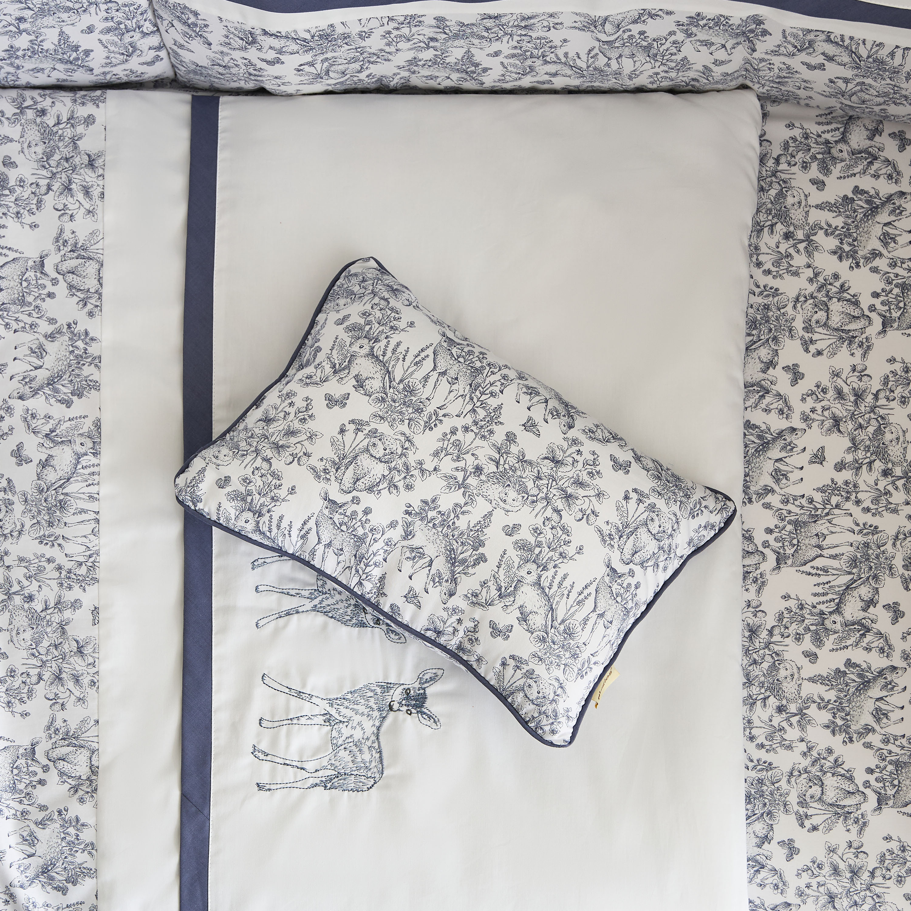 Giggles 4-Piece Printed Comforter Set - 90x130 cm-baby-nursery-babybedding-image-8
