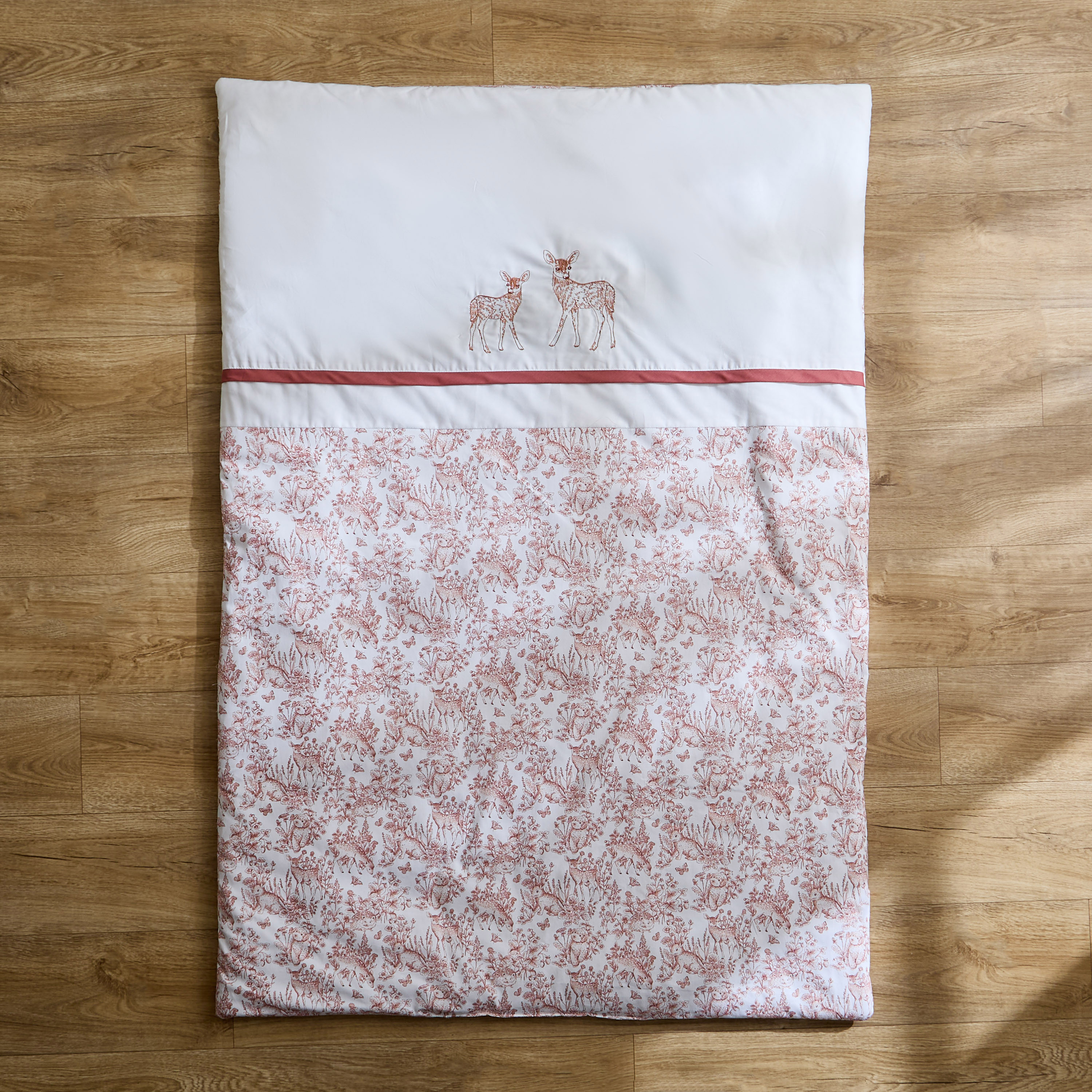 طقم لحاف بطبعات 4 قطع من جيجلز - 90x130 سم-baby-nursery-babybedding-image-8