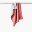 بطانية راشيل بارزة الملمس بطبقتبن من جيجلز-baby-nursery-blanketsandswaddles-blanketsandquilts-image-5