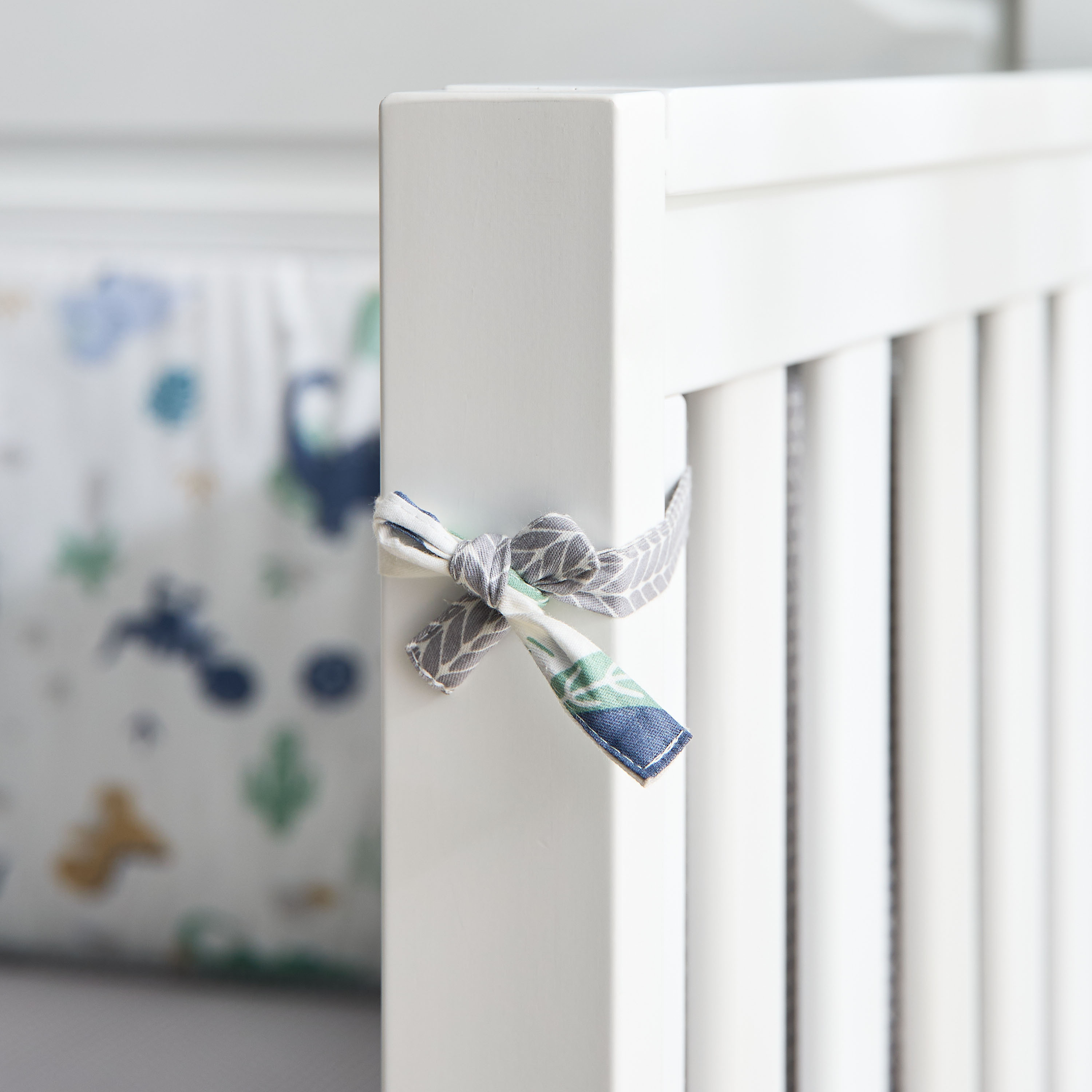 طقم مفروشات بطبعات ديناصورات من جونيورز - 4 قطع - 90×130 سم-baby-nursery-babybedding-image-10
