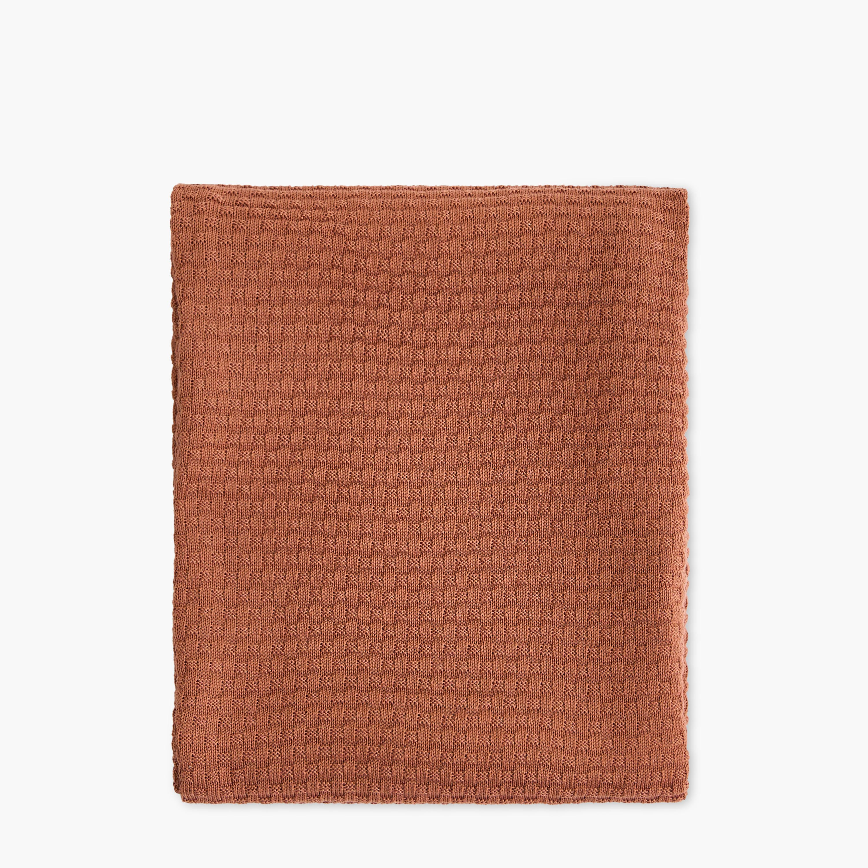 Juniors Textured Blanket - 75x100 cm-baby-nursery-blanketsandswaddles-blanketsandquilts-image-3