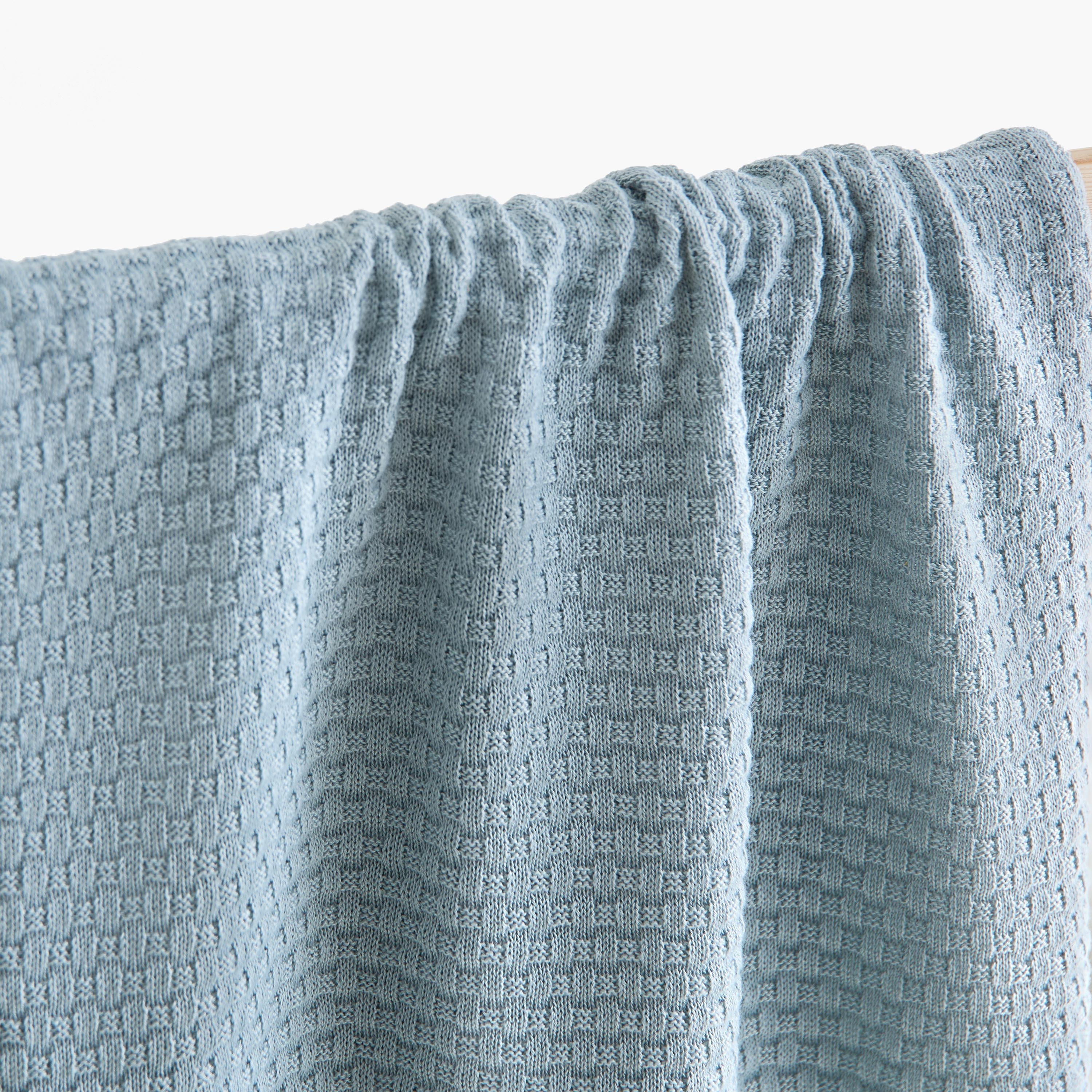 Juniors Textured Raschel Blanket - 75x100 cm-baby-nursery-blanketsandswaddles-blanketsandquilts-image-4