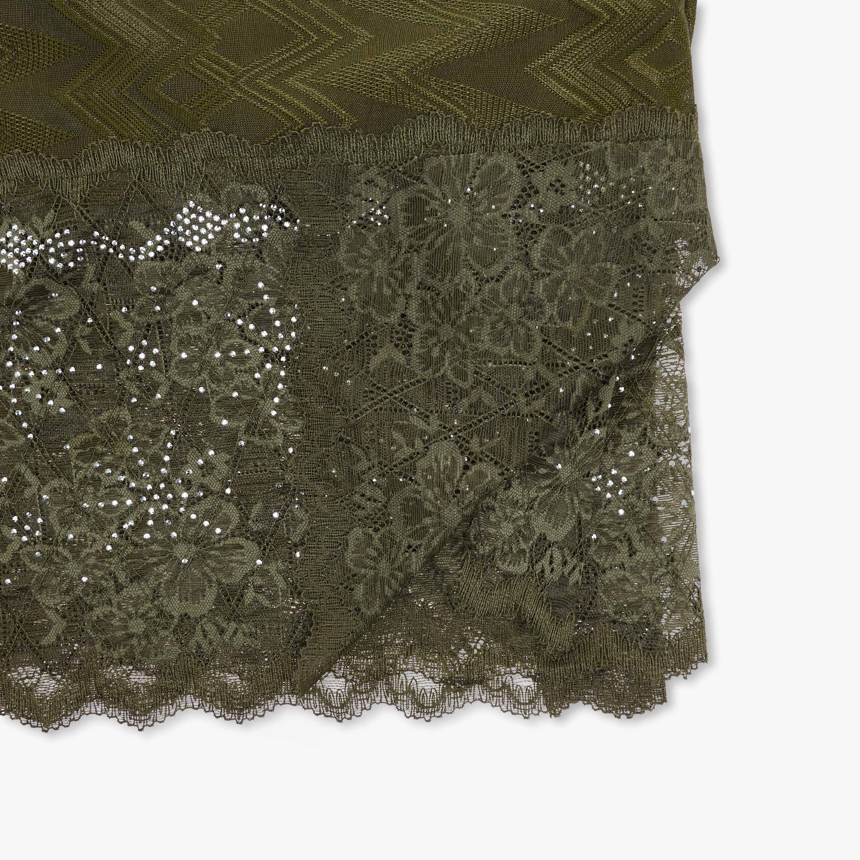وشاح دانتيل بتزيينات زهرية من زورا-women-clothingaccessories-scarves-image-3