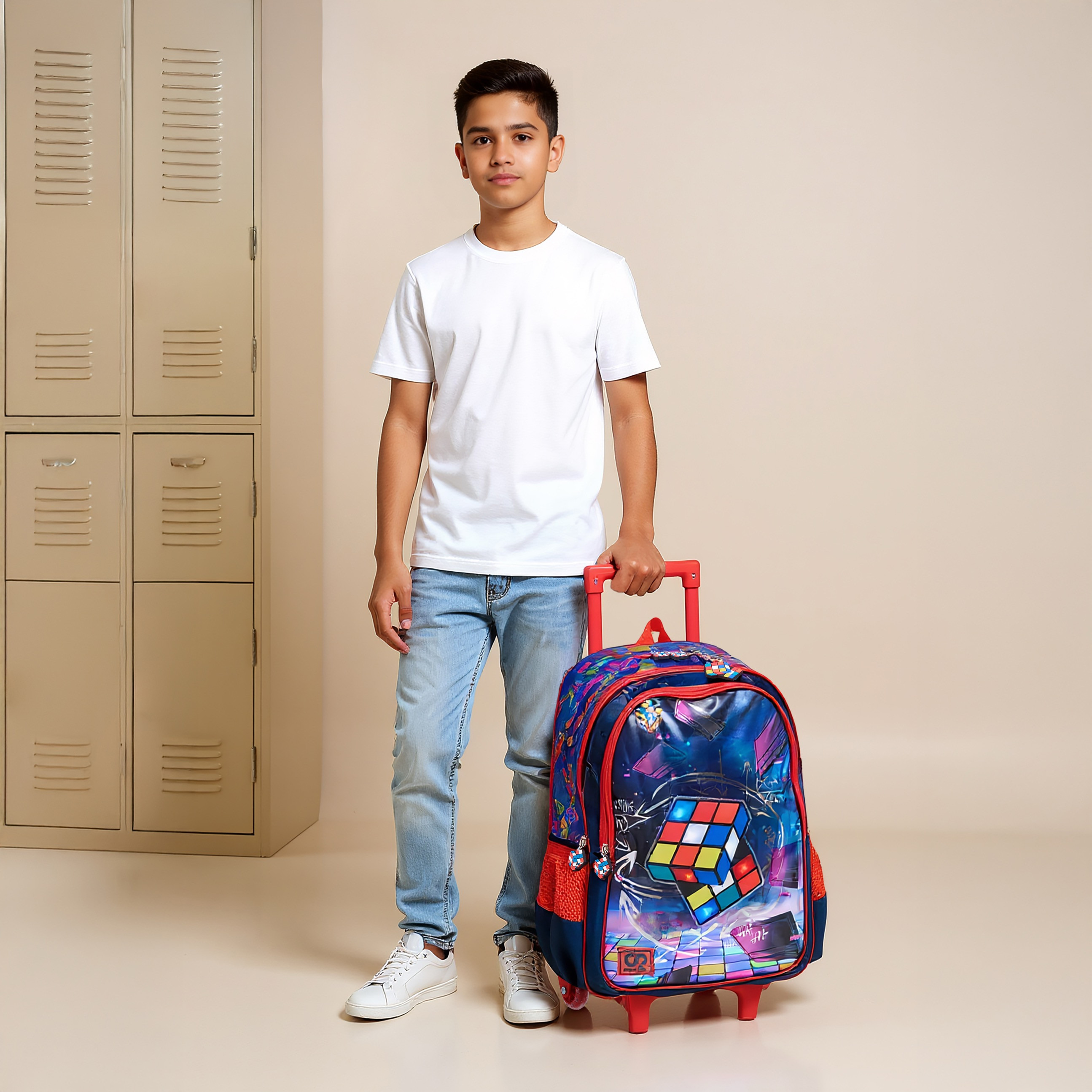 شنطة ترولي للأولاد 8-13 سنة بأحزمة كتف مبطّنة وتصميم ألعاب من سامي ستوديو -school-bagsandbackpacks-trolleybags-image-2