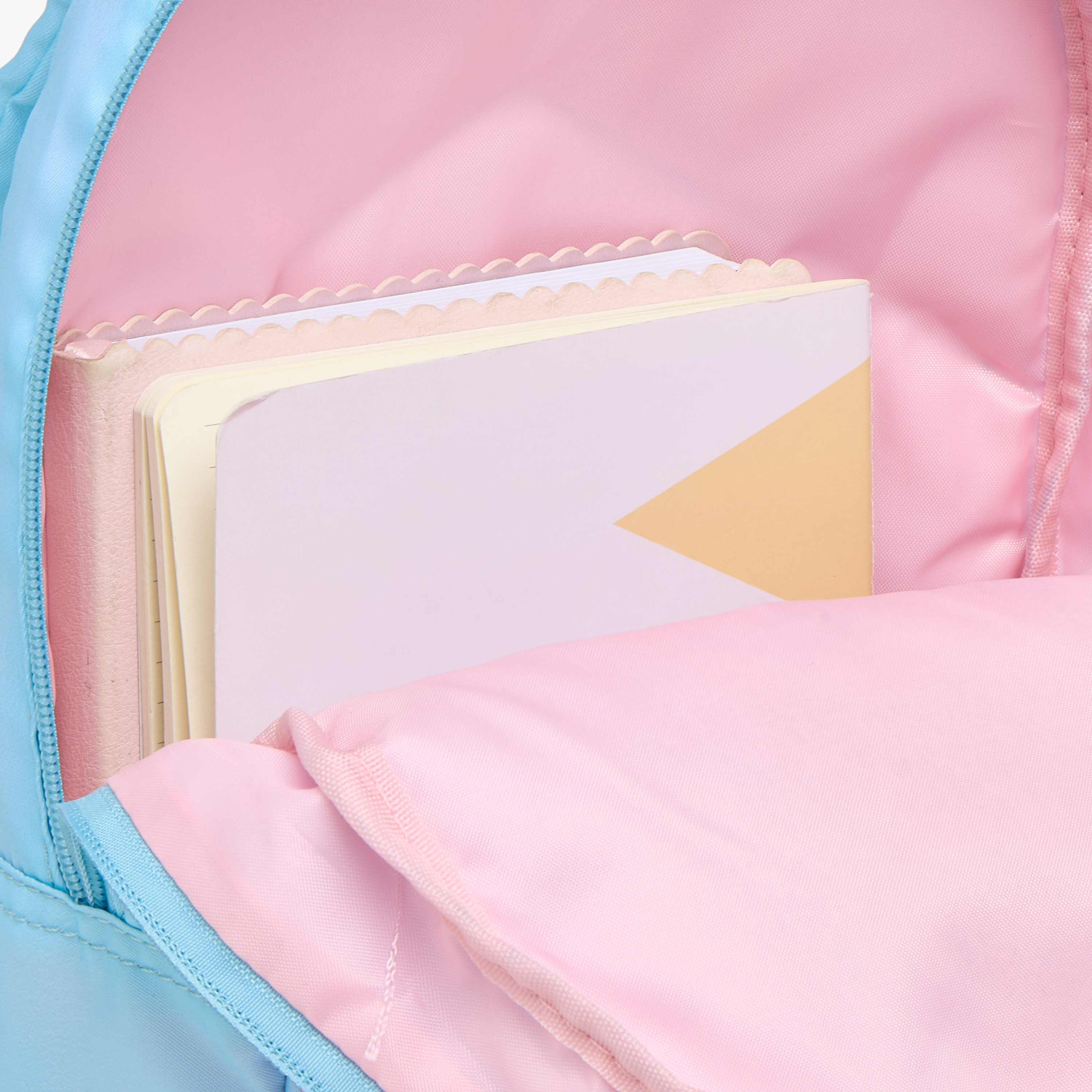 شنطة ظهر مدرسية بأحزمة كتف قابلة للتعديل وطبعات باربي - 33x25x10 سم-school-bagsandbackpacks-backpacks-image-8