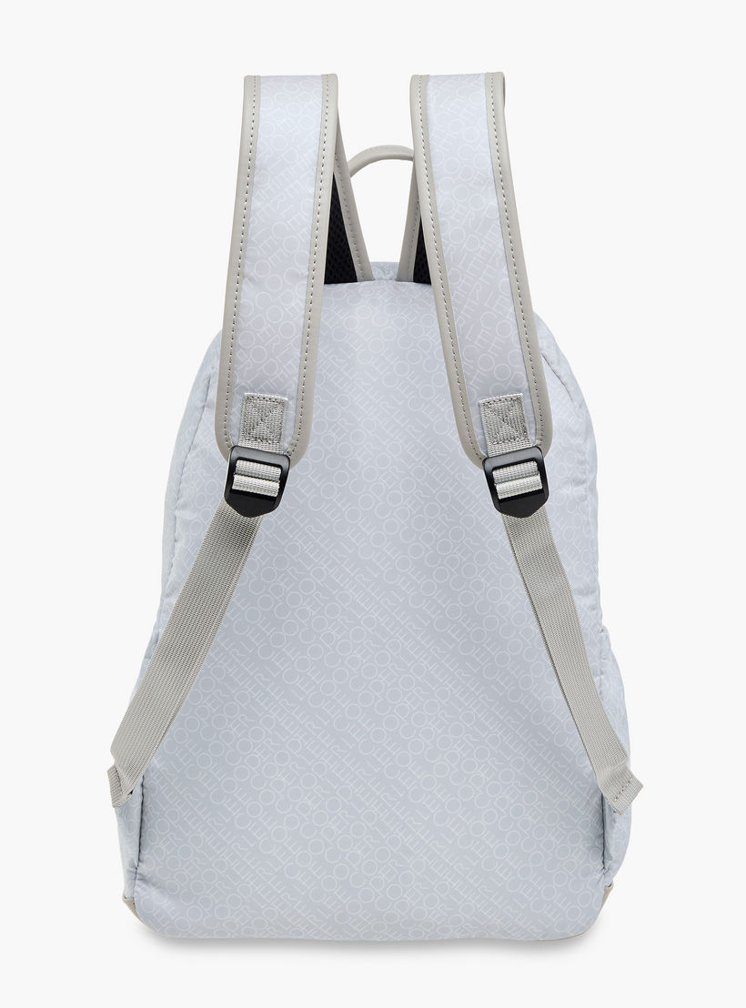 شنطة ظهر بأحزمة قابلة للتعديل وسحاب إغلاق وطبعات مونوجرام من لي كوبر - 14x33x42 سم-women-bagsandwallets-backpacks-image-5