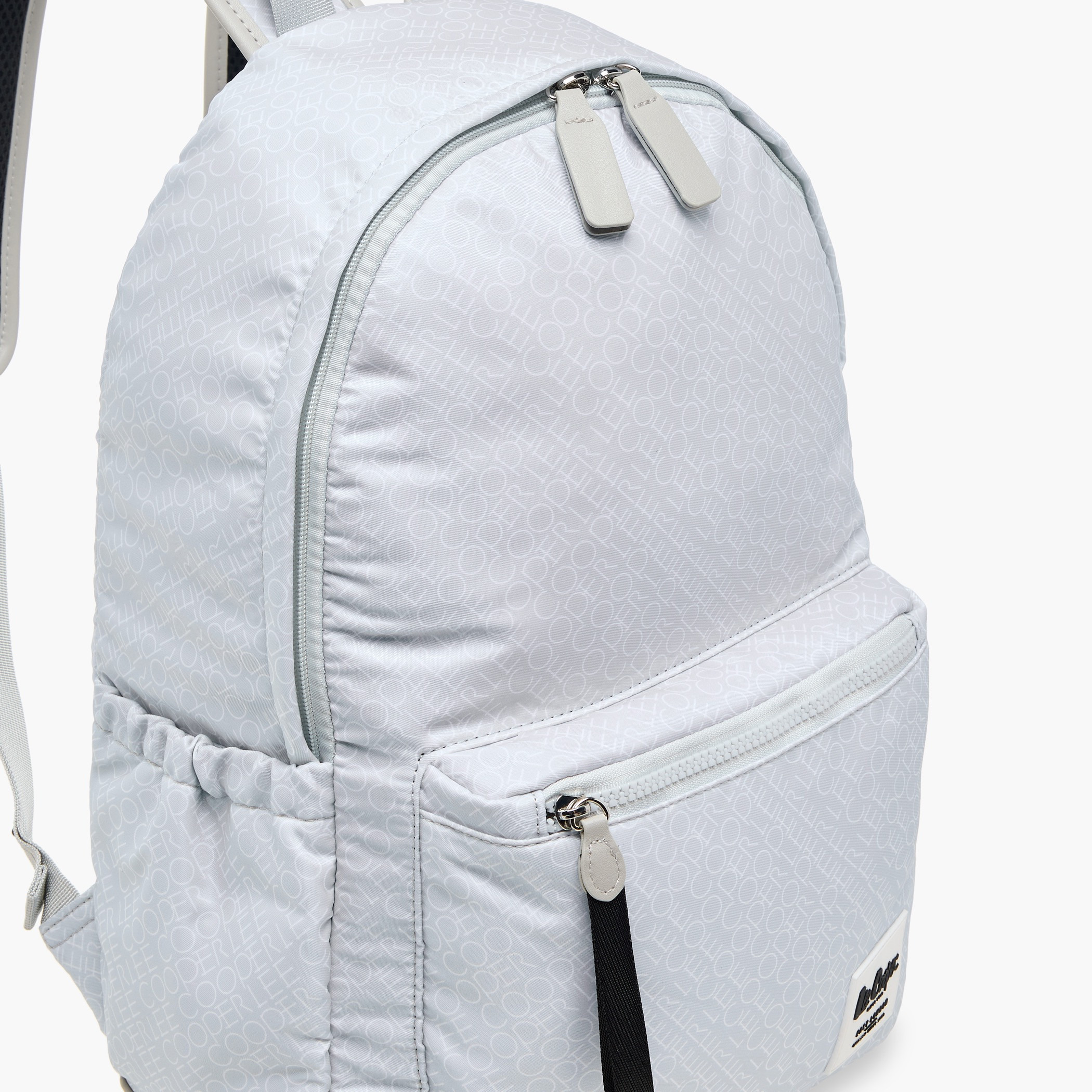 شنطة ظهر بأحزمة قابلة للتعديل وسحاب إغلاق وطبعات مونوجرام من لي كوبر - 14x33x42 سم-women-bagsandwallets-backpacks-image-7