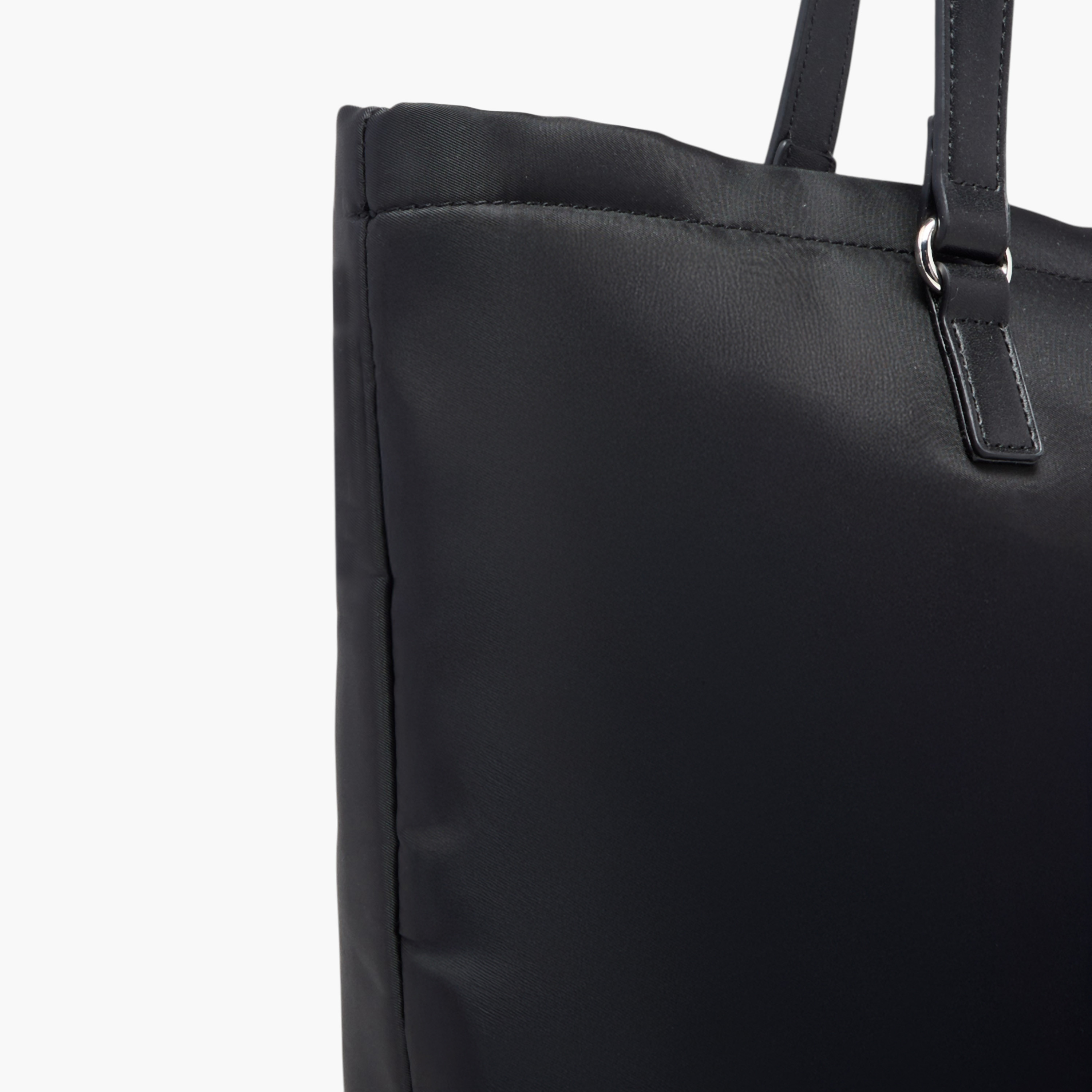 شنطة توتي بمقابض مزدوجة وسحاب إغلاق وزخارف من لي كوبر-women-bagsandwallets-handbags-image-6