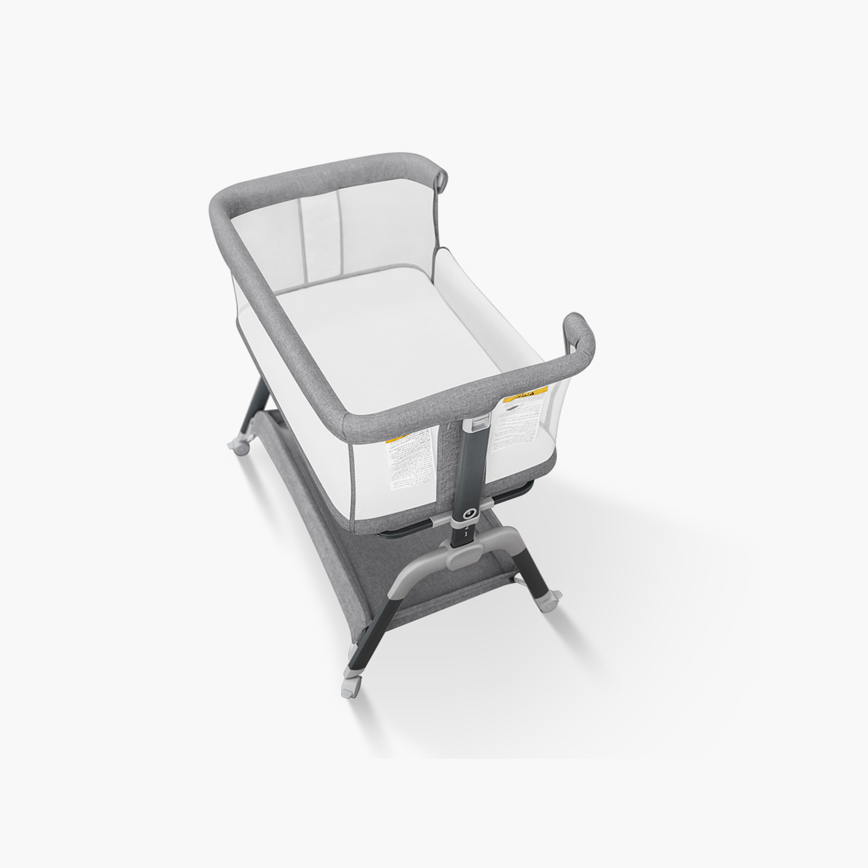 Gokke 3 in 1 Foldable & Portable Bassinet with Storage Basket-baby-nursery-furniture-cribsandbeds-bassinets-image-2