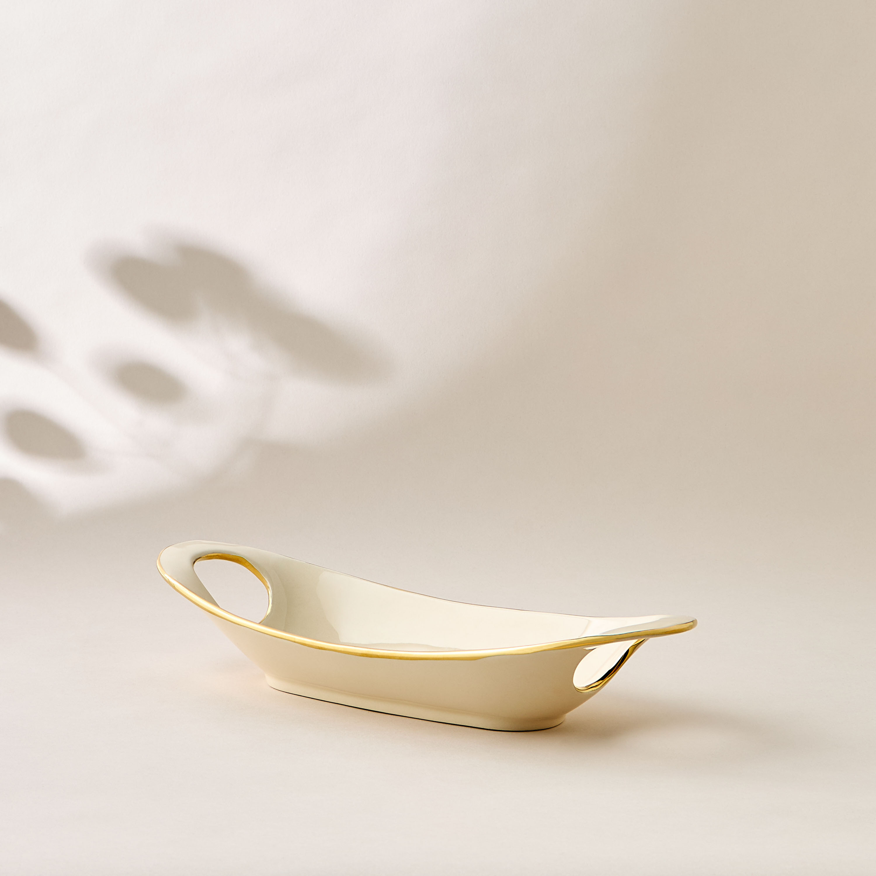 صحن تقديم بورسلان بمقبض من إيفوك  - 40×15 سم-household-dining-serveware-servingtrays-image-3