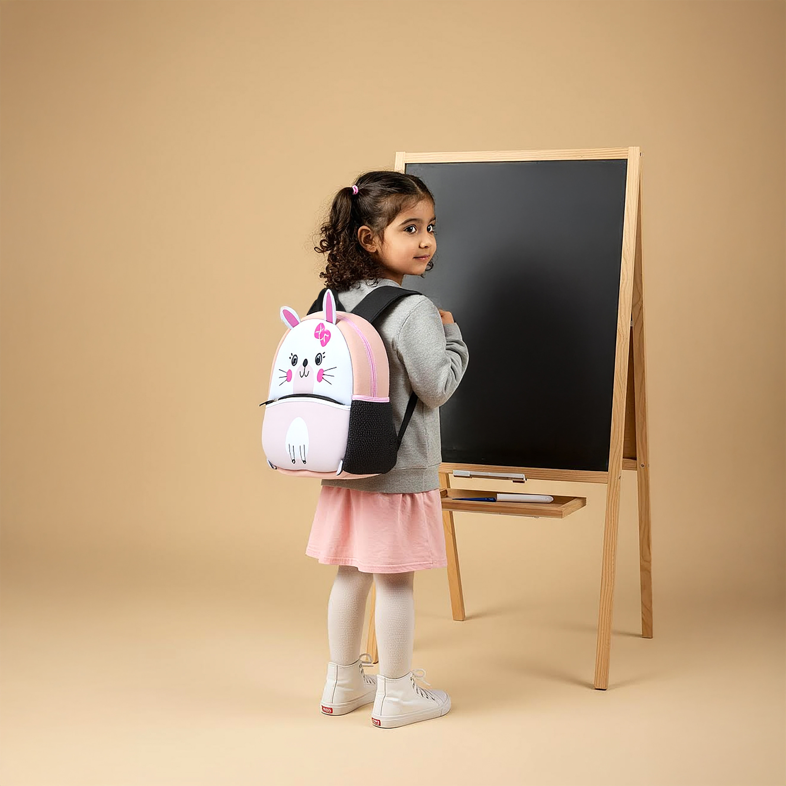 شنطة ظهر بطبعات قطة وحمالات قابلة للتعديل وسحاب إغلاق من جونيورز - 13 بوصة-school-bagsandbackpacks-backpacks-image-2