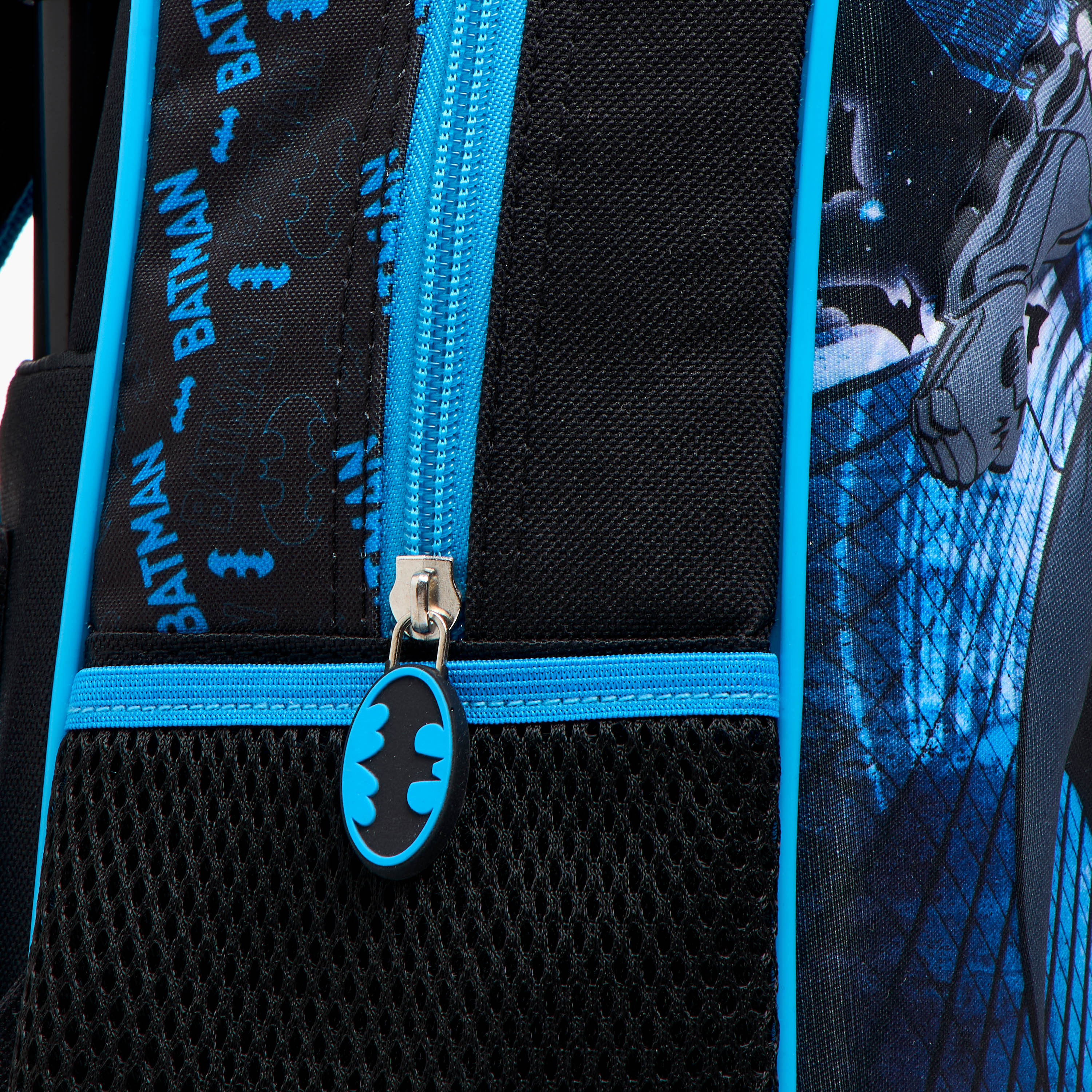 Batman Print 3-Piece Trolley Backpack Set - 12 inches-school-bagsandbackpacks-trolleybags-image-8