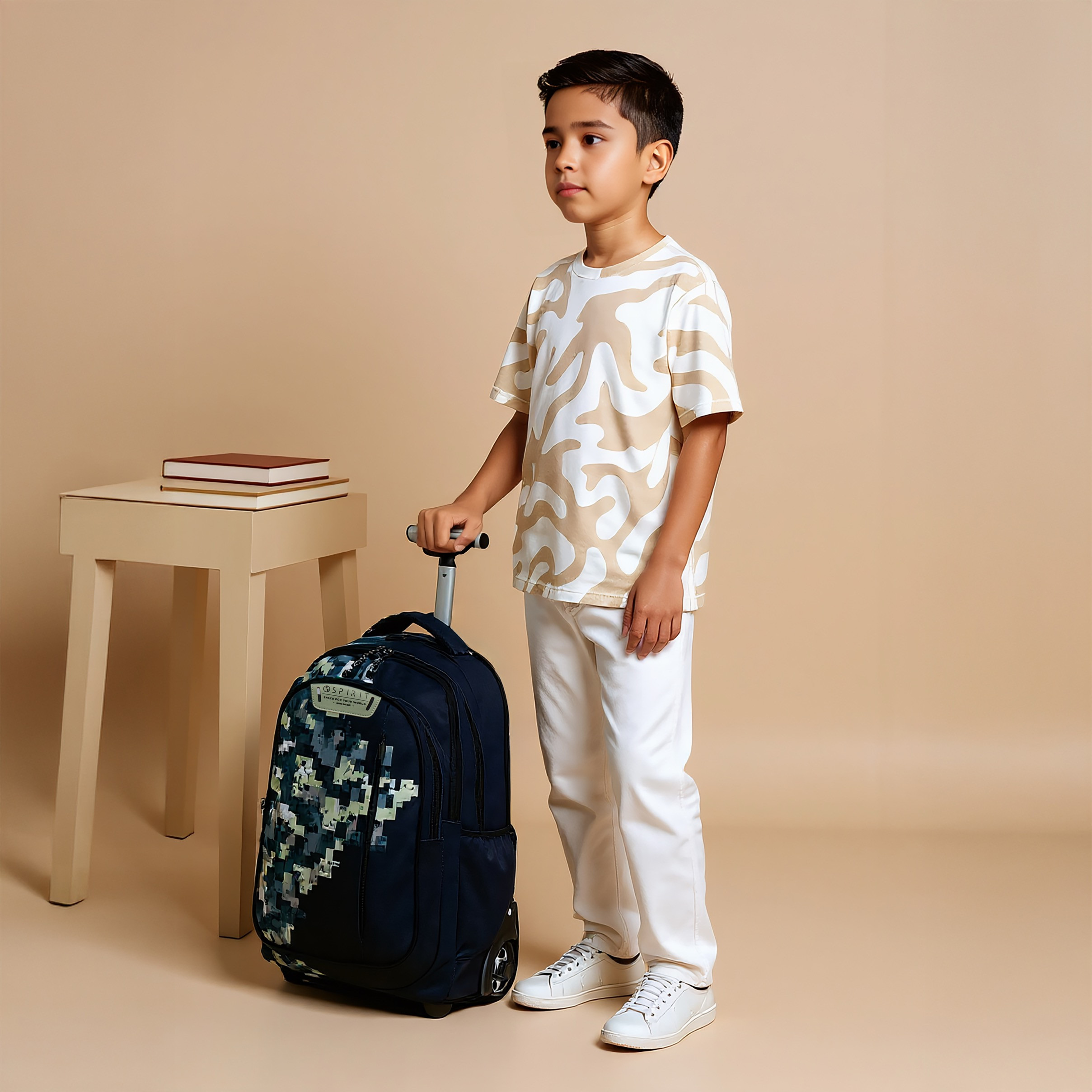 شنطة ترولي للأولاد 8-13 سنة بمقبض قابل للسحب وتصميم الأشكال من سبيريت -school-bagsandbackpacks-trolleybags-image-2