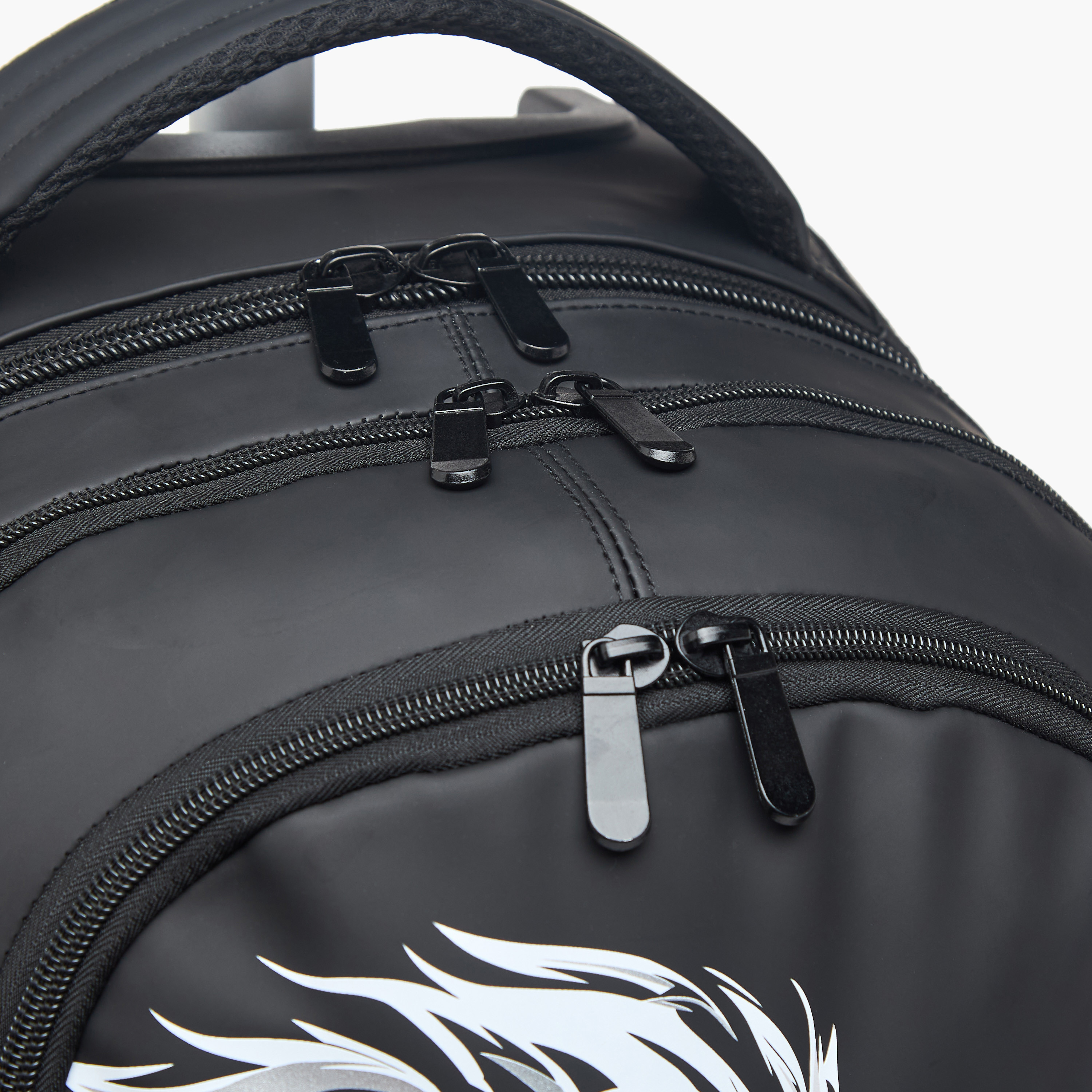 Juniors Animal Print Trolley Bag for Boys 8-13 Years with Laptop Compartment -school-bagsandbackpacks-trolleybags-image-11