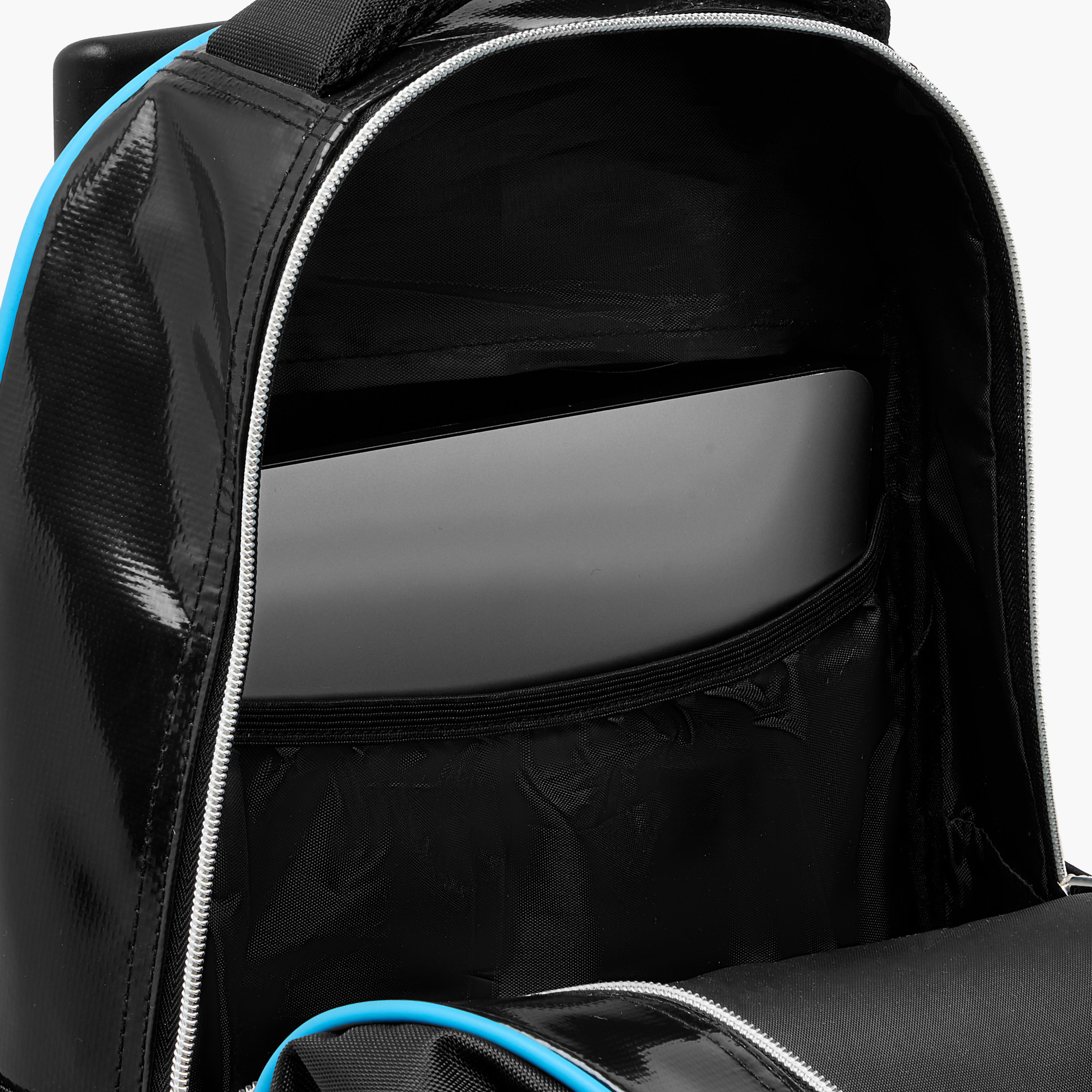 Warner Bros Batman Trolley Bag for Boys 5-8 Years with Padded Shoulder Straps -school-bagsandbackpacks-trolleybags-image-14