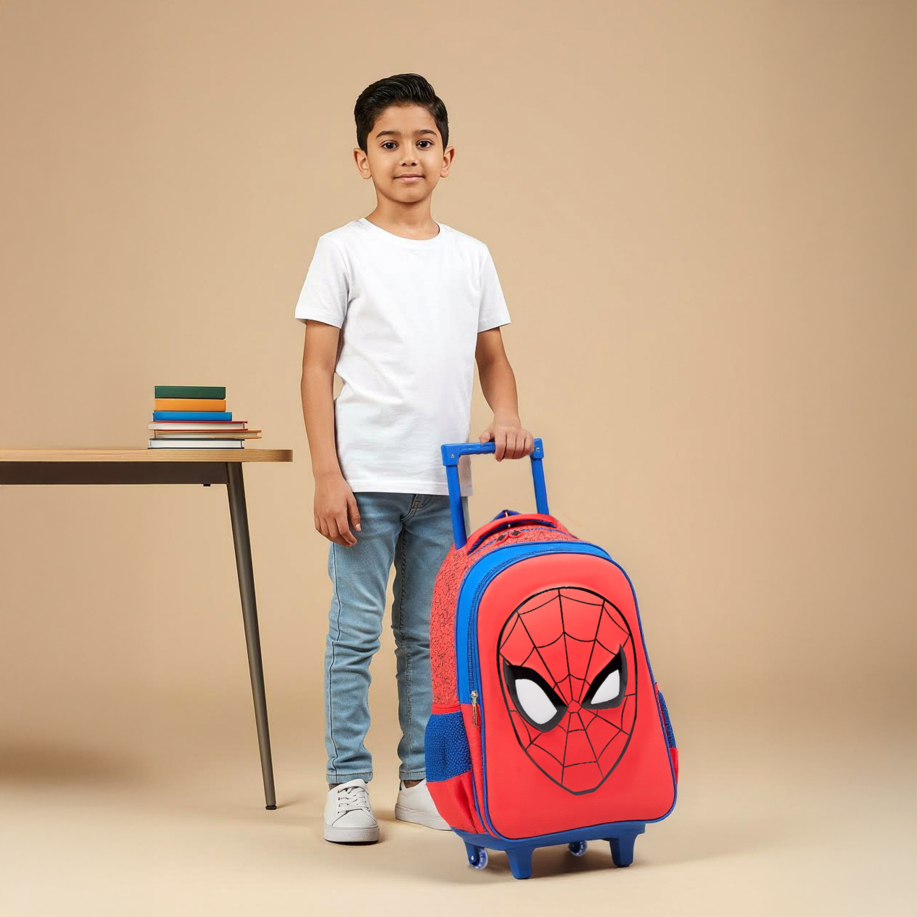 شنطة ترولي للأولاد 8-13 سنة بحزام قابل للتعديل وتصميم سبايدرمان من مارفل-school-bagsandbackpacks-trolleybags-image-3