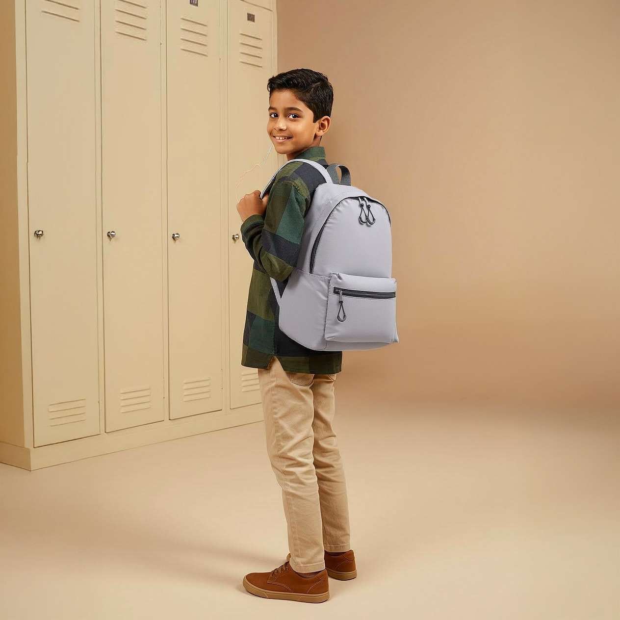 شنطة ظهر سادة بحمالات قبلة للتعديل وسحاب إغلاق من جونيورز - 17 بوصة-school-bagsandbackpacks-backpacks-image-9