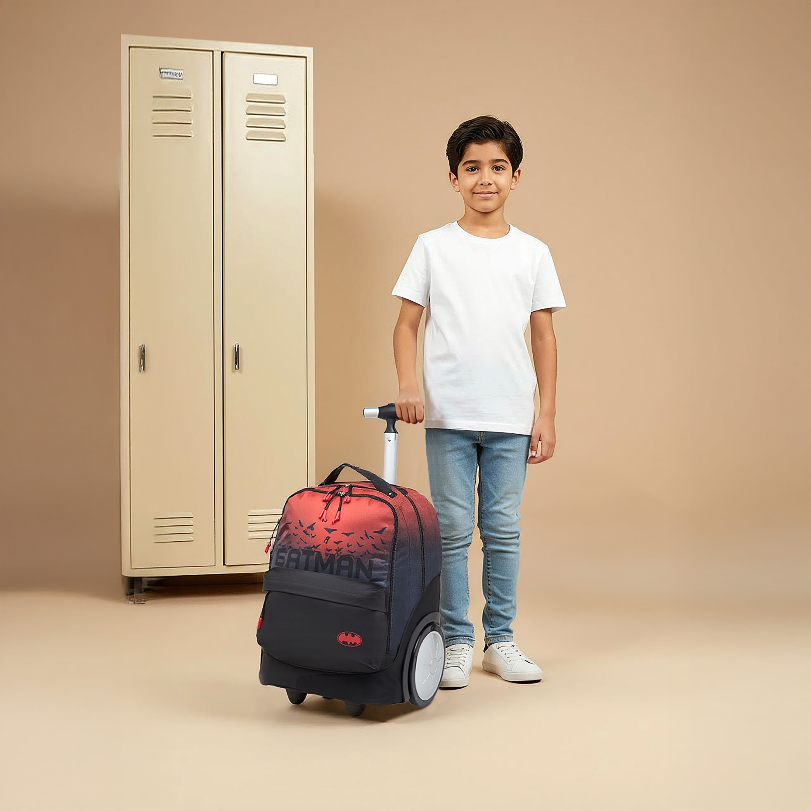 Warner Bros Batman Trolley Bag for Boys 8-13 Years with Laptop Compartment -school-bagsandbackpacks-trolleybags-image-4