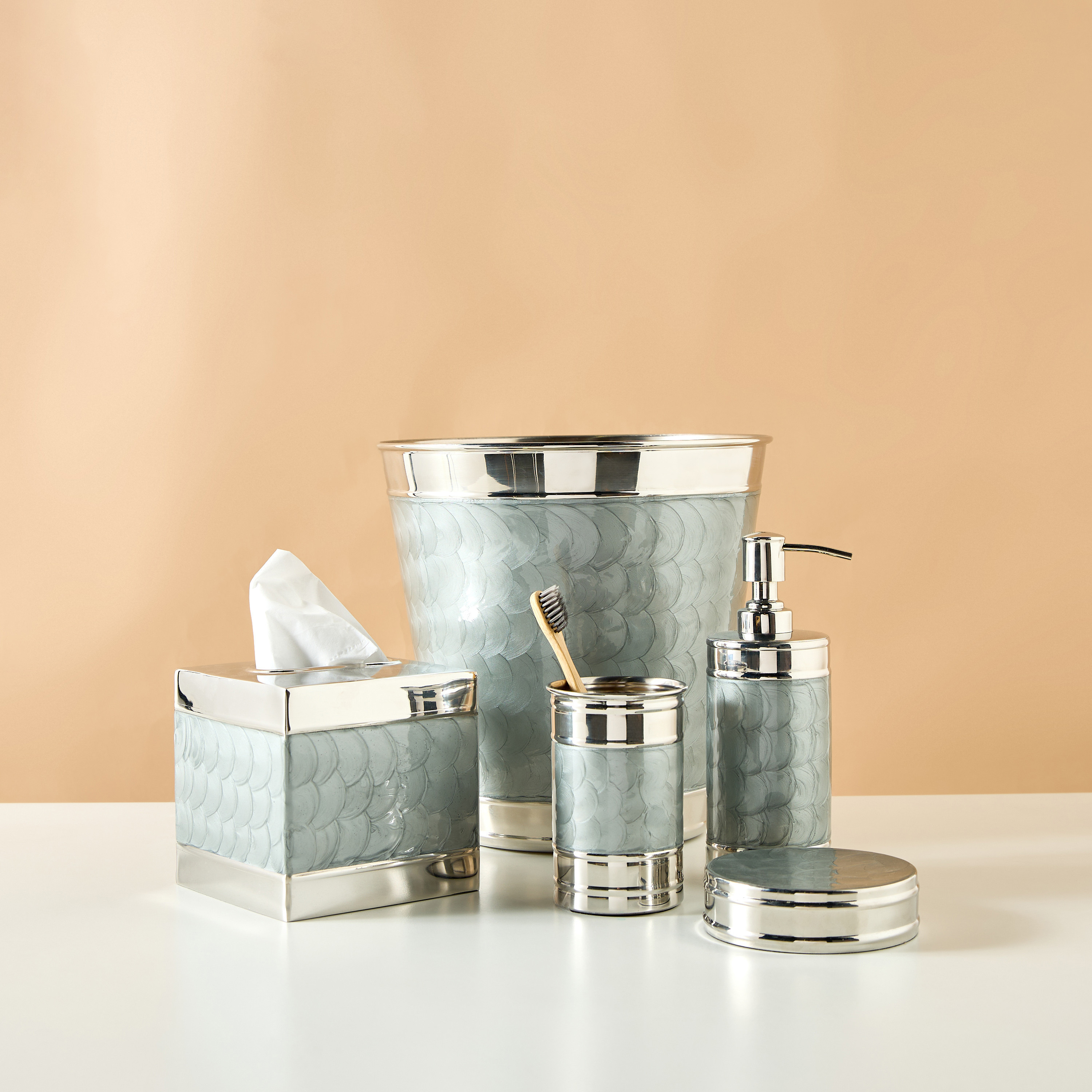 Enamel Shiny Lotion Dispenser-household-bathandlaundry-bathaccessories-soapdishesanddispensers-image-4
