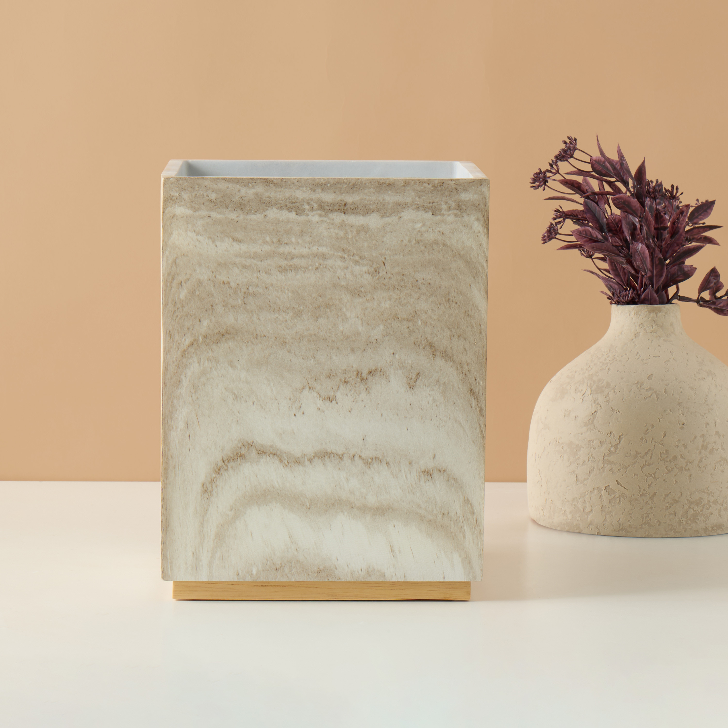 Scandi Luxe Polyresin Waste Bin-household-bathandlaundry-wastebinsandaccessories-image-1
