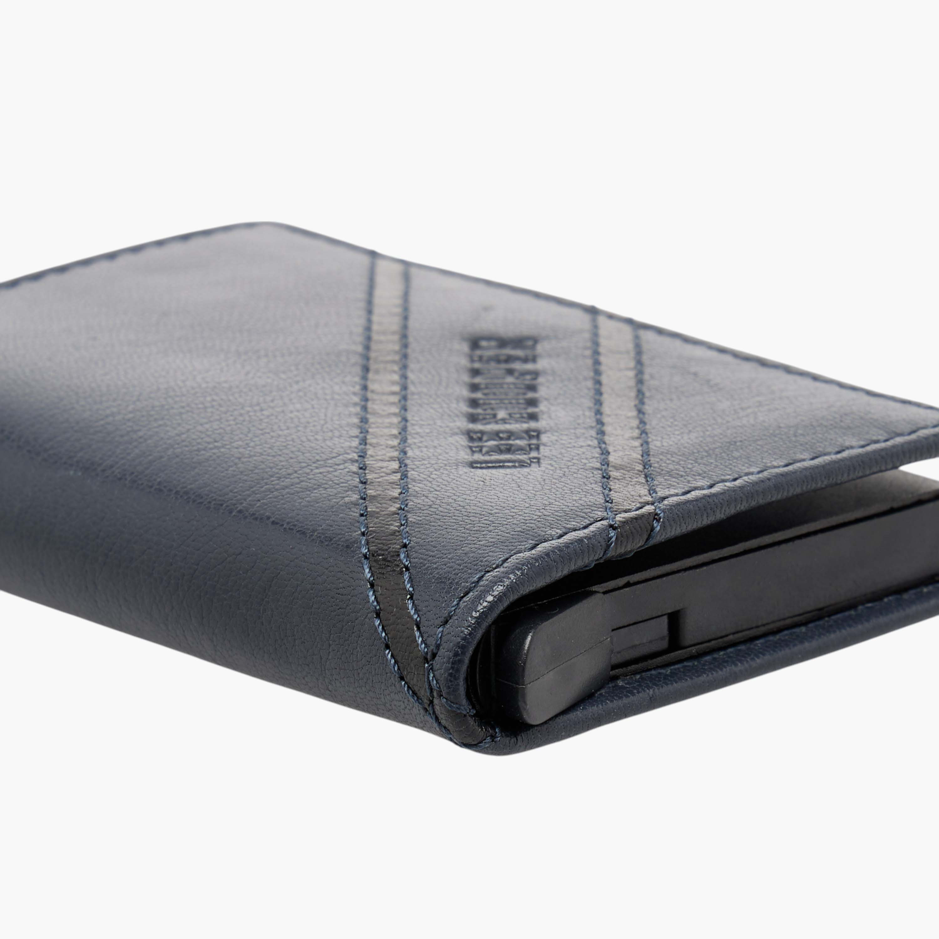 Lee Cooper Solid Bi-Fold Cardholder-men-beltsandwallets-wallets-image-3