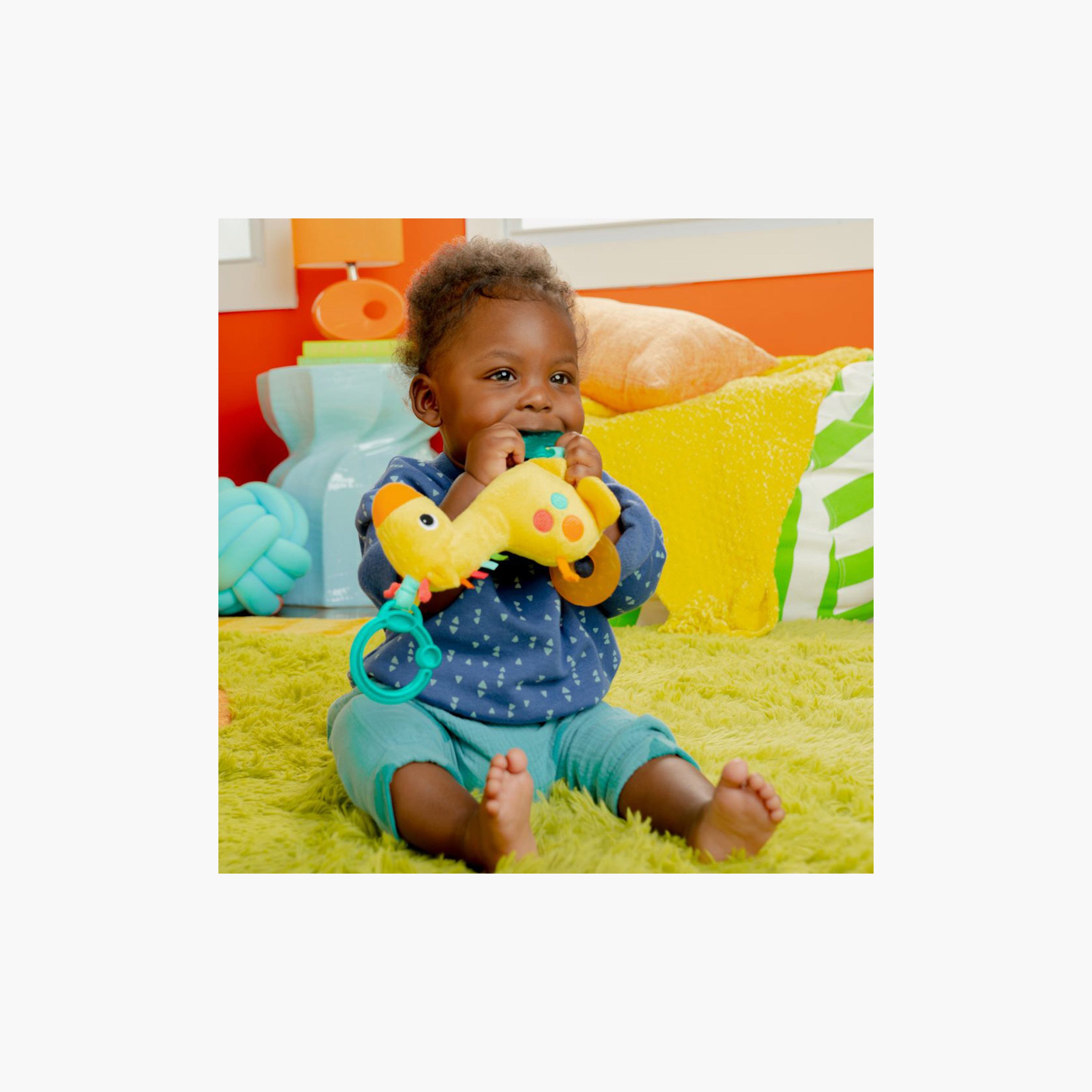 لعبة خشخيشة وعضاضة للأطفال سافاري من برايت ستارتس - زرافة - حديثي الولادة +-toys-babyandtoddlertoys-rattlesandteethers-image-3
