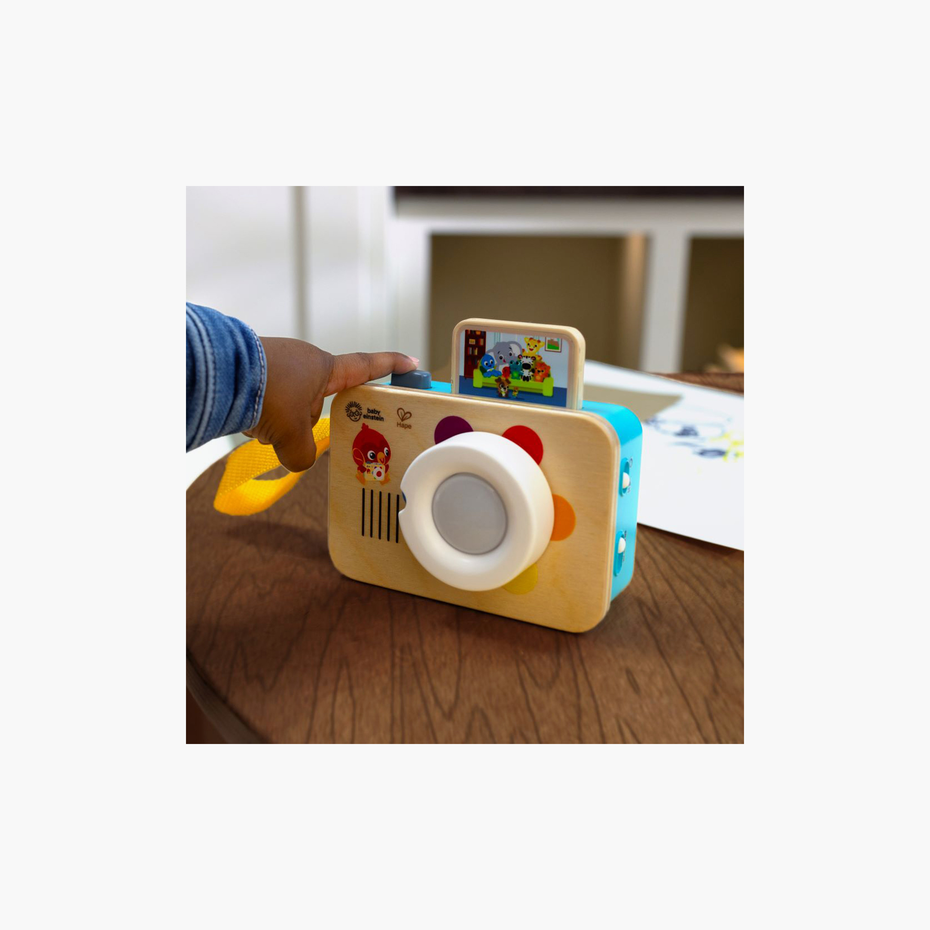 Baby Einstein Hape Learning Lens Toy Camera - 6 months +-toys-babyandtoddlertoys-learningtoys-image-6