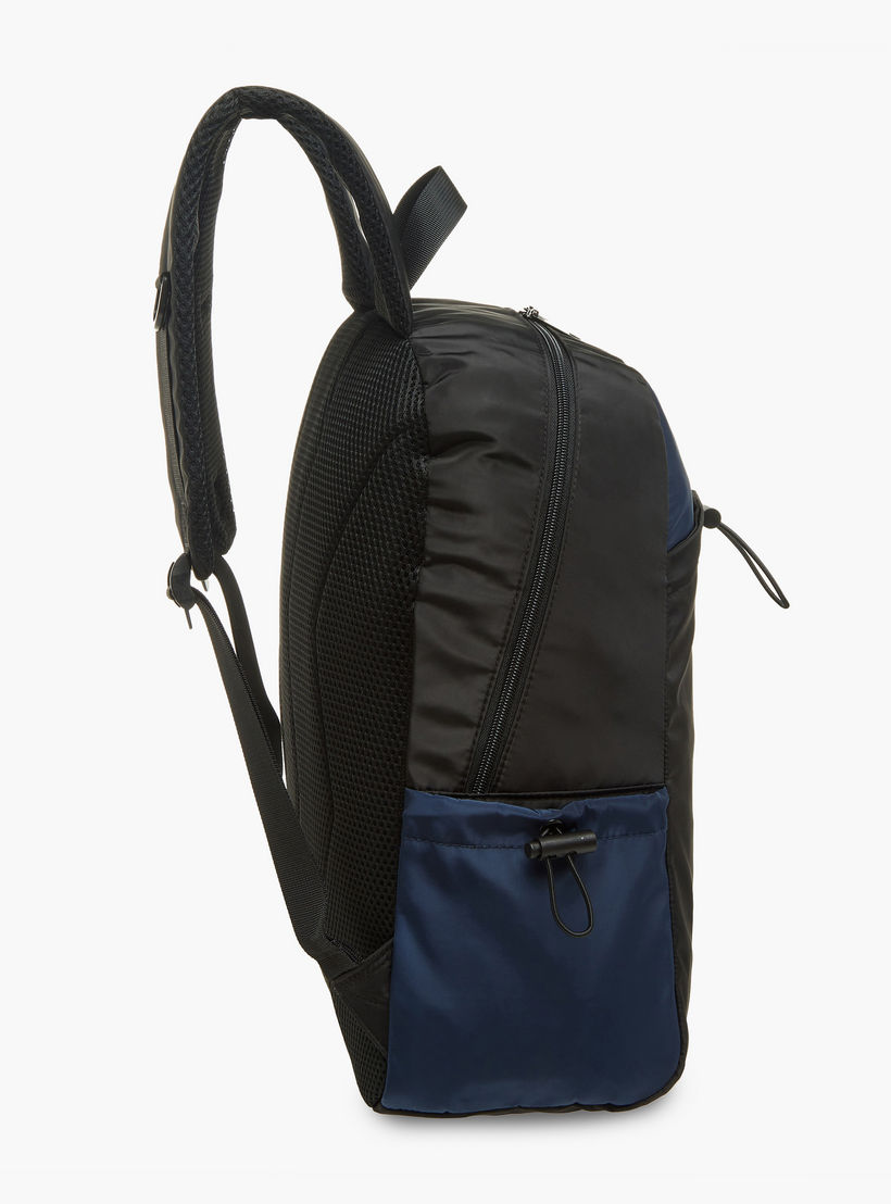 شنطة ظهر بطبعات وحمّالات قابلة للتعديل وسحّاب إغلاق وطبعات شعار من كابا-boys-accessories-bagsandbackpacks-image-3