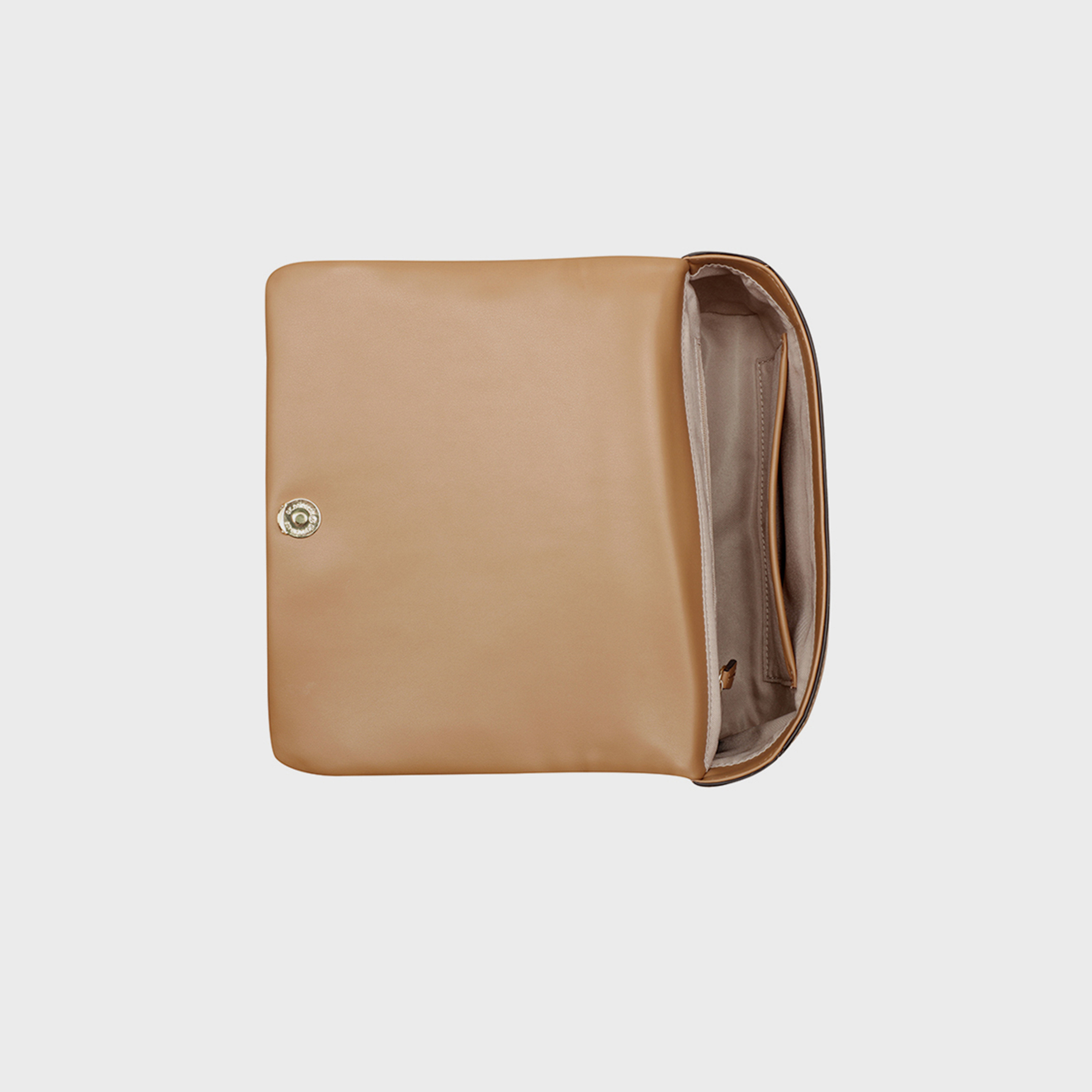 ناين ويست- شنطة كروس إرينا سادة بقفل قلاب وحزام سلسلة-women-bagsandwallets-handbags-image-4