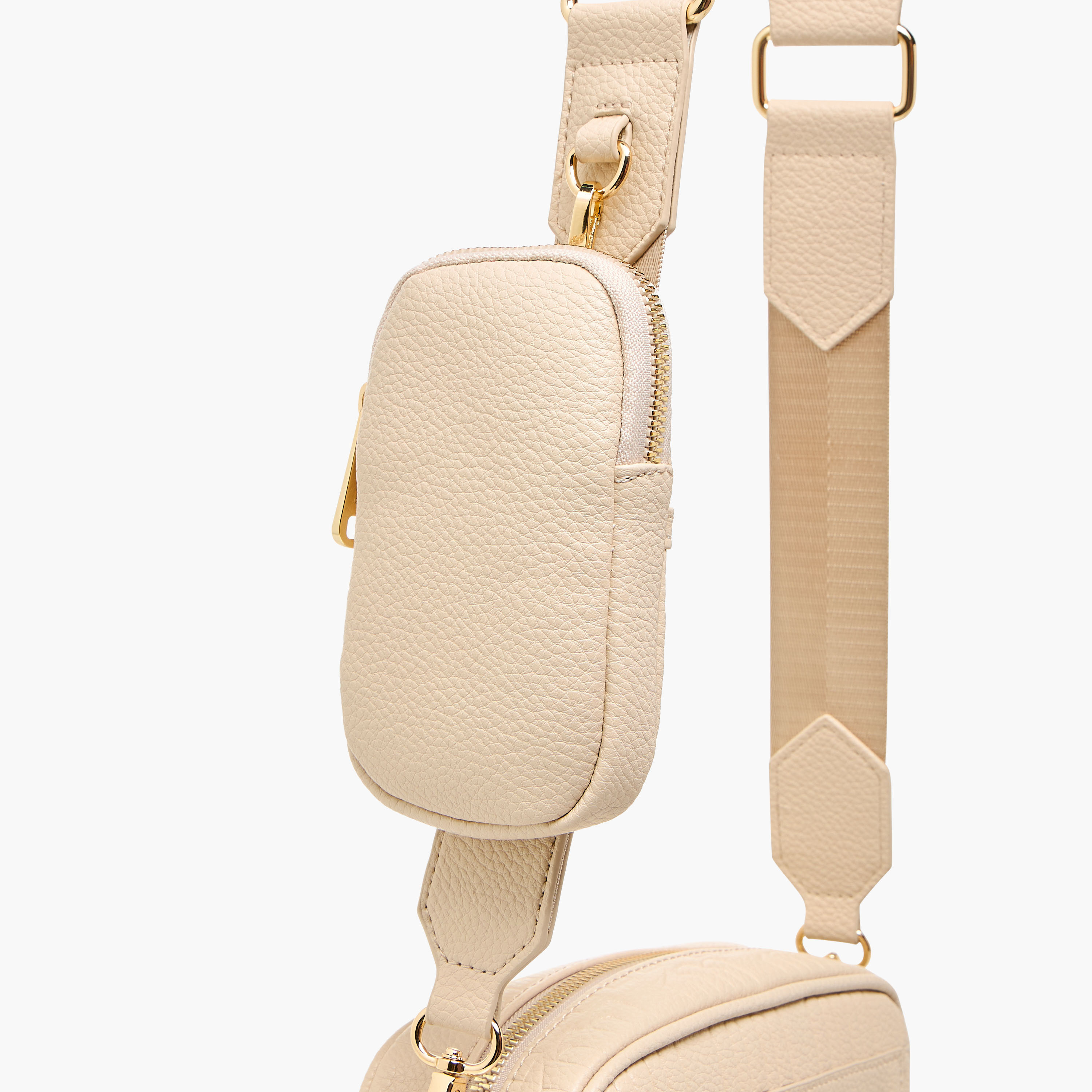 شنطة كروس بودي بنقوش مونوجرام مع محفظة صغيرة وحزام قابل للفصل من ميسي-women-bagsandwallets-handbags-image-7