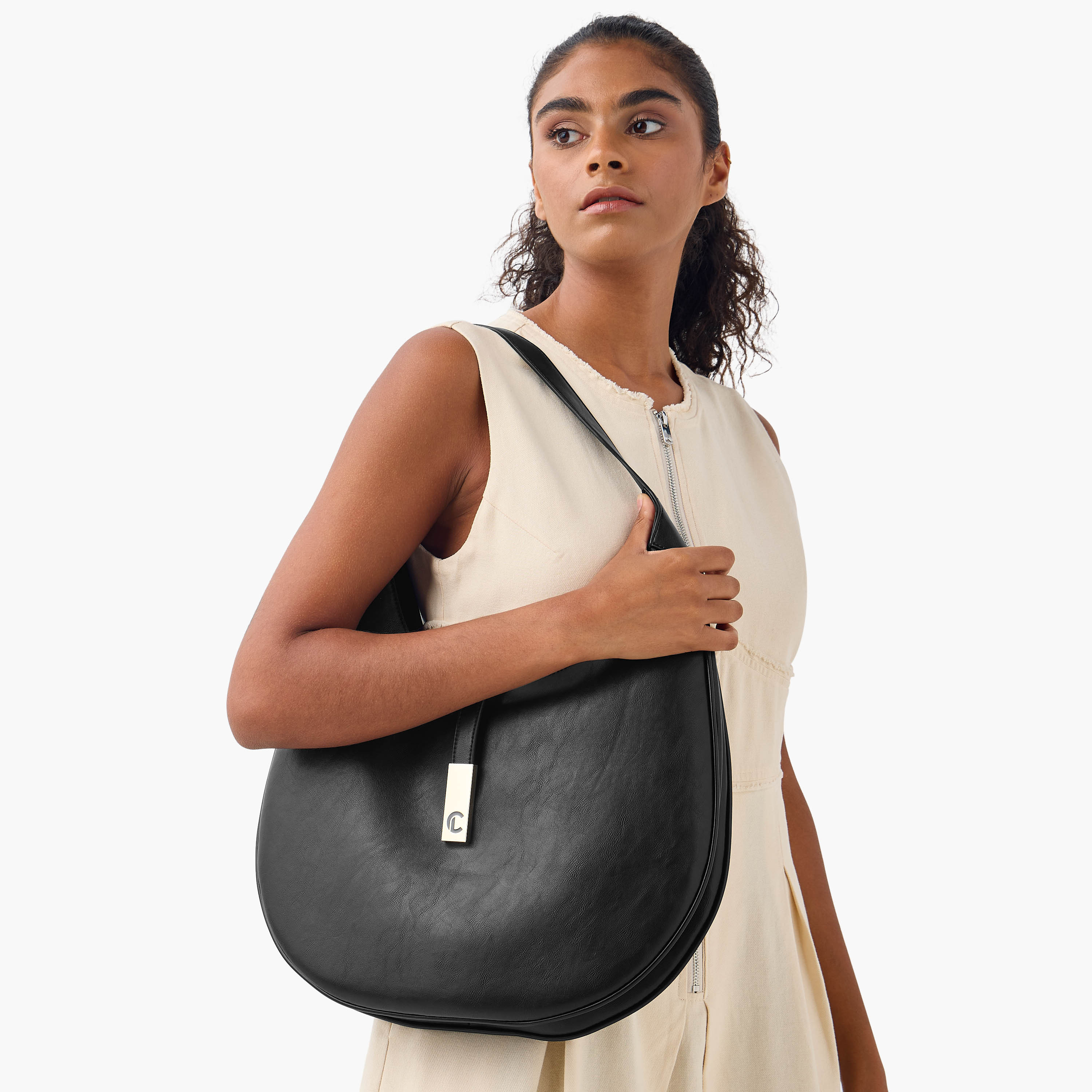 شنطة كتف سادة بسحاب إغلاق من لو كونفرت-women-bagsandwallets-handbags-image-2