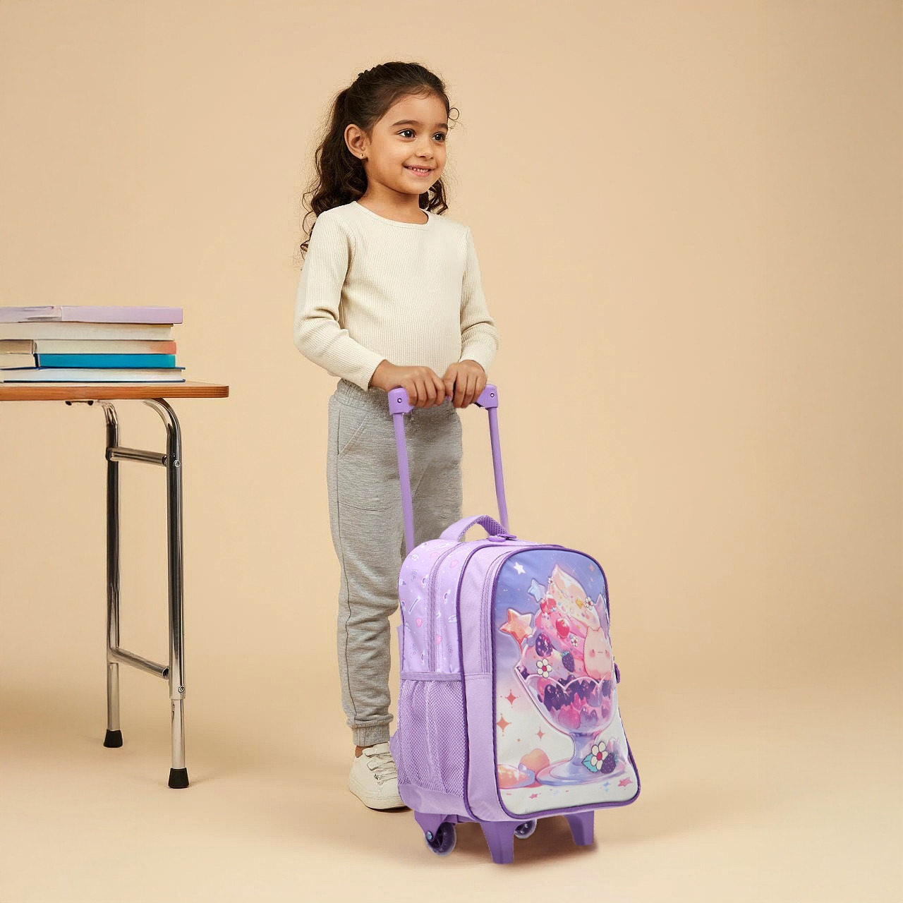 Juniors Printed 3-Piece School Trolley Bag Set for Girls 5-8 Years with Lunch Bag and Pencil Pouch -school-bagsandbackpacks-trolleybags-image-3
