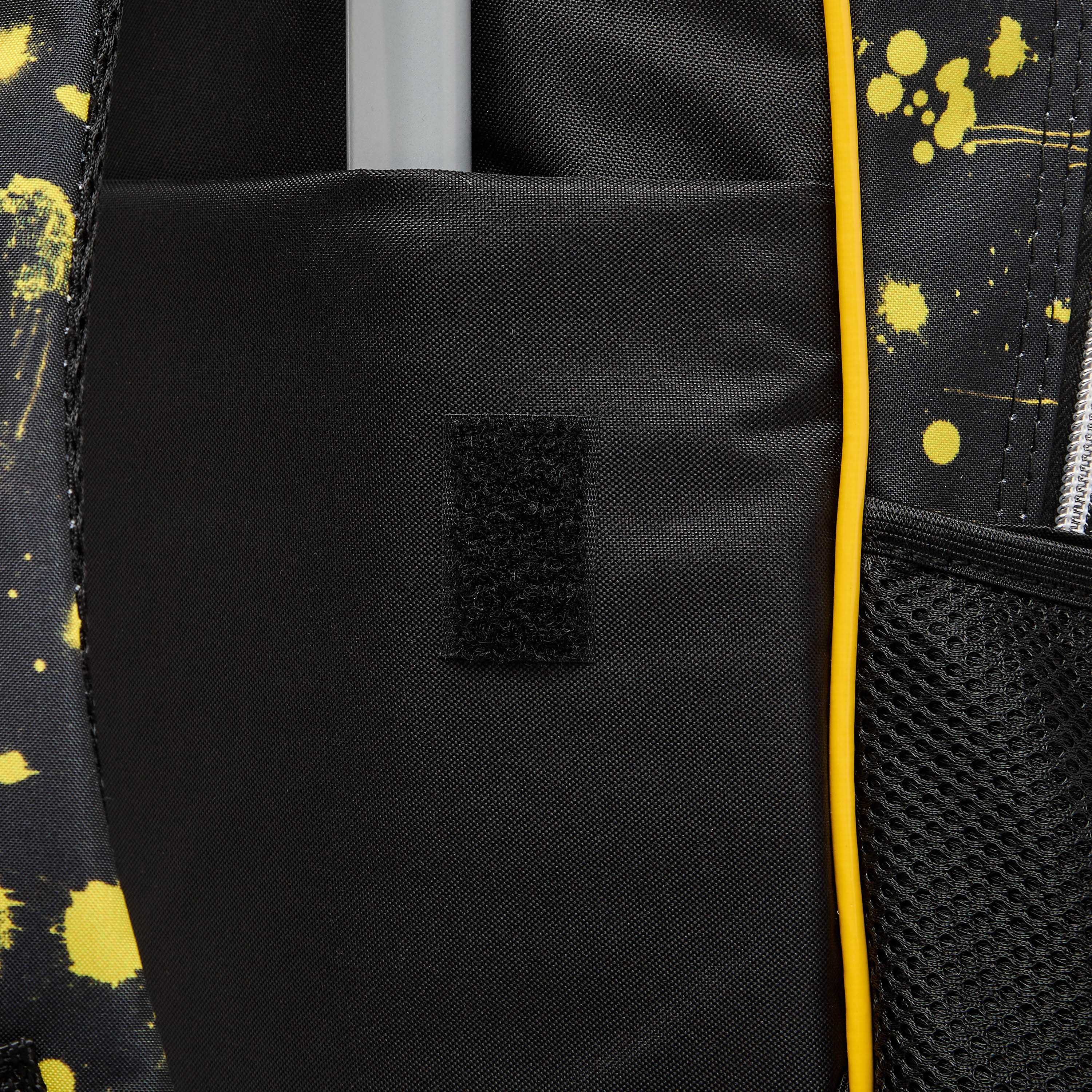 Juniors Football 5-Piece School Trolley Bag Set for Boys 5-8 Years with Lunch Bag and Pencil Pouch -school-bagsandbackpacks-trolleybags-image-11