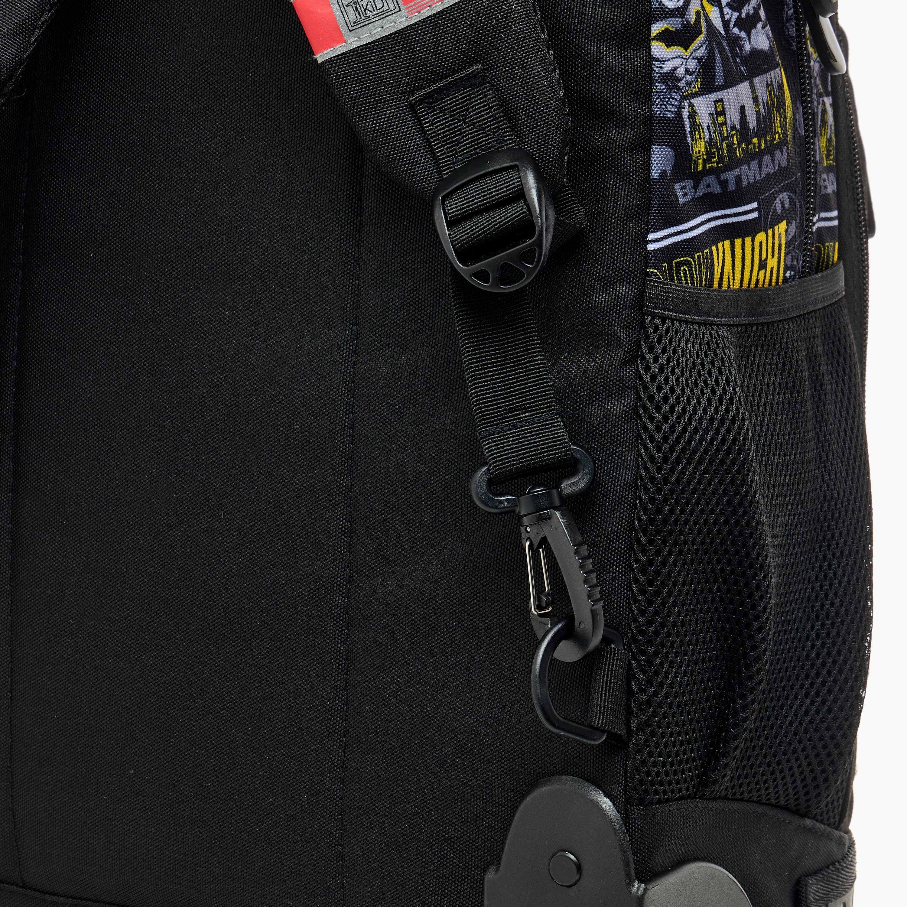 Batman Print Trolley Backpack with Retractable Handle and Zip Closure-school-bagsandbackpacks-trolleybags-image-12
