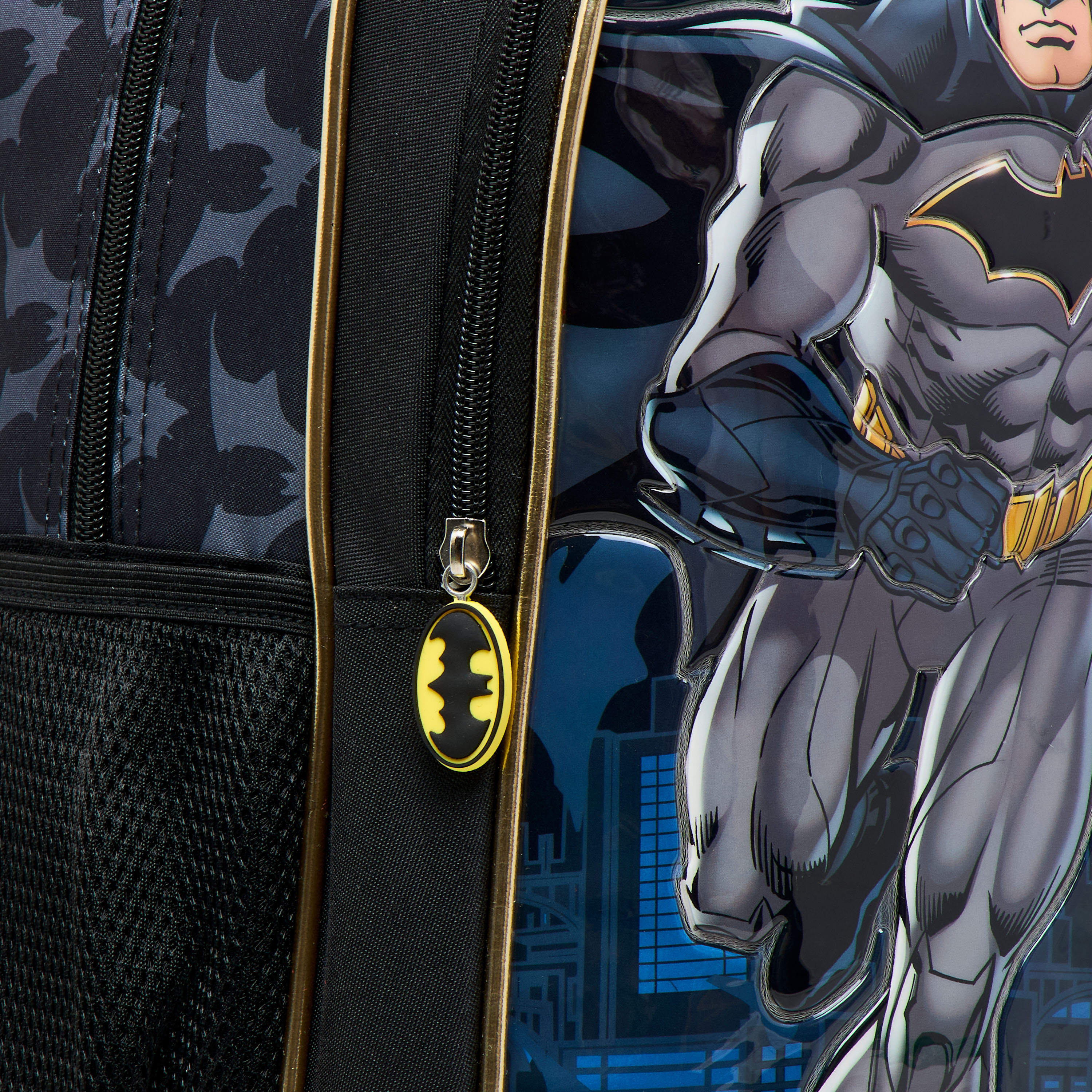 Batman Print 5-Piece Backpack Set - 16 inches-school-bagsandbackpacks-sets-image-10