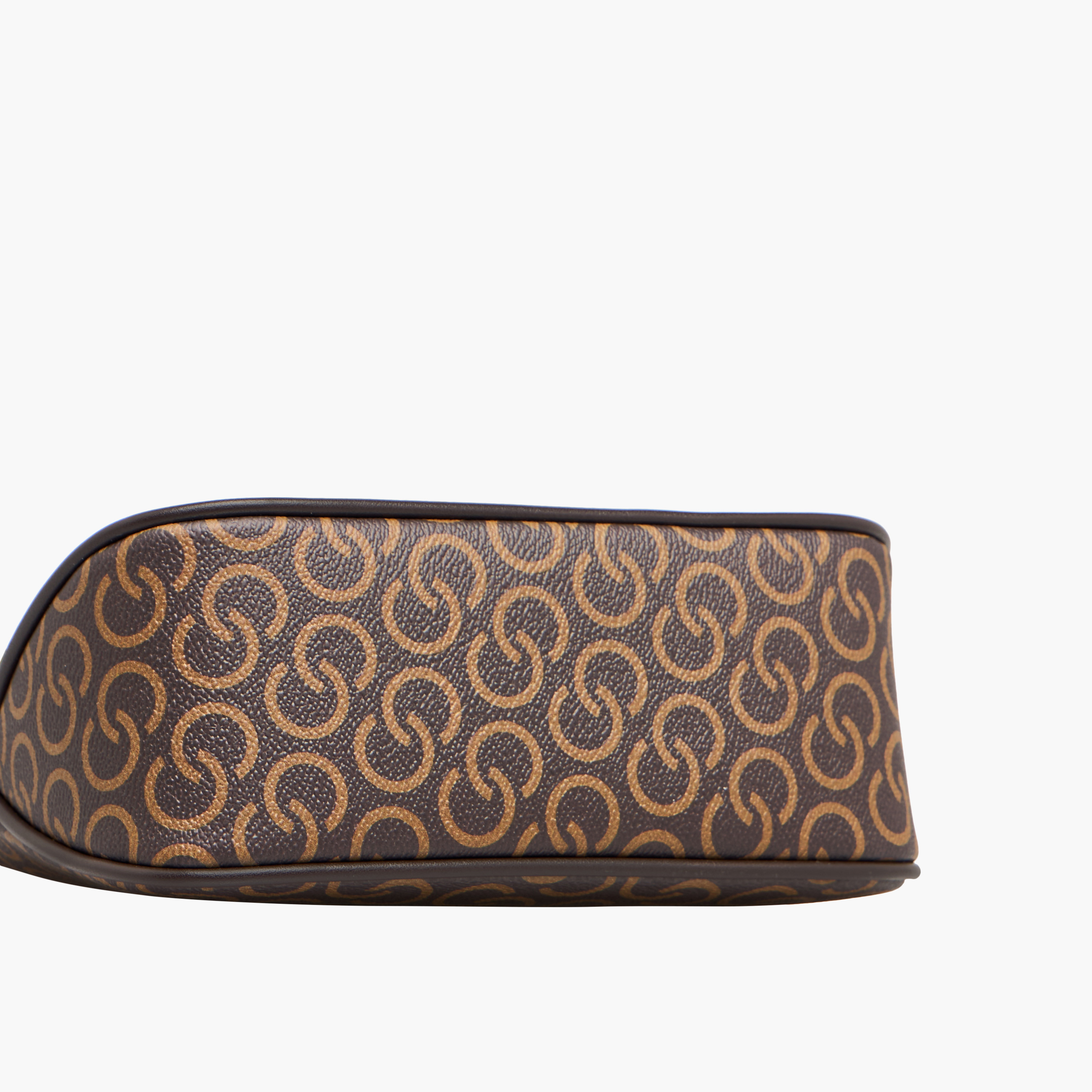 شنطة كروس بودي بطبعات مونوجرام وحزام قابل للتعديل وسحاب إغلاق من سيليست-women-bagsandwallets-handbags-image-7