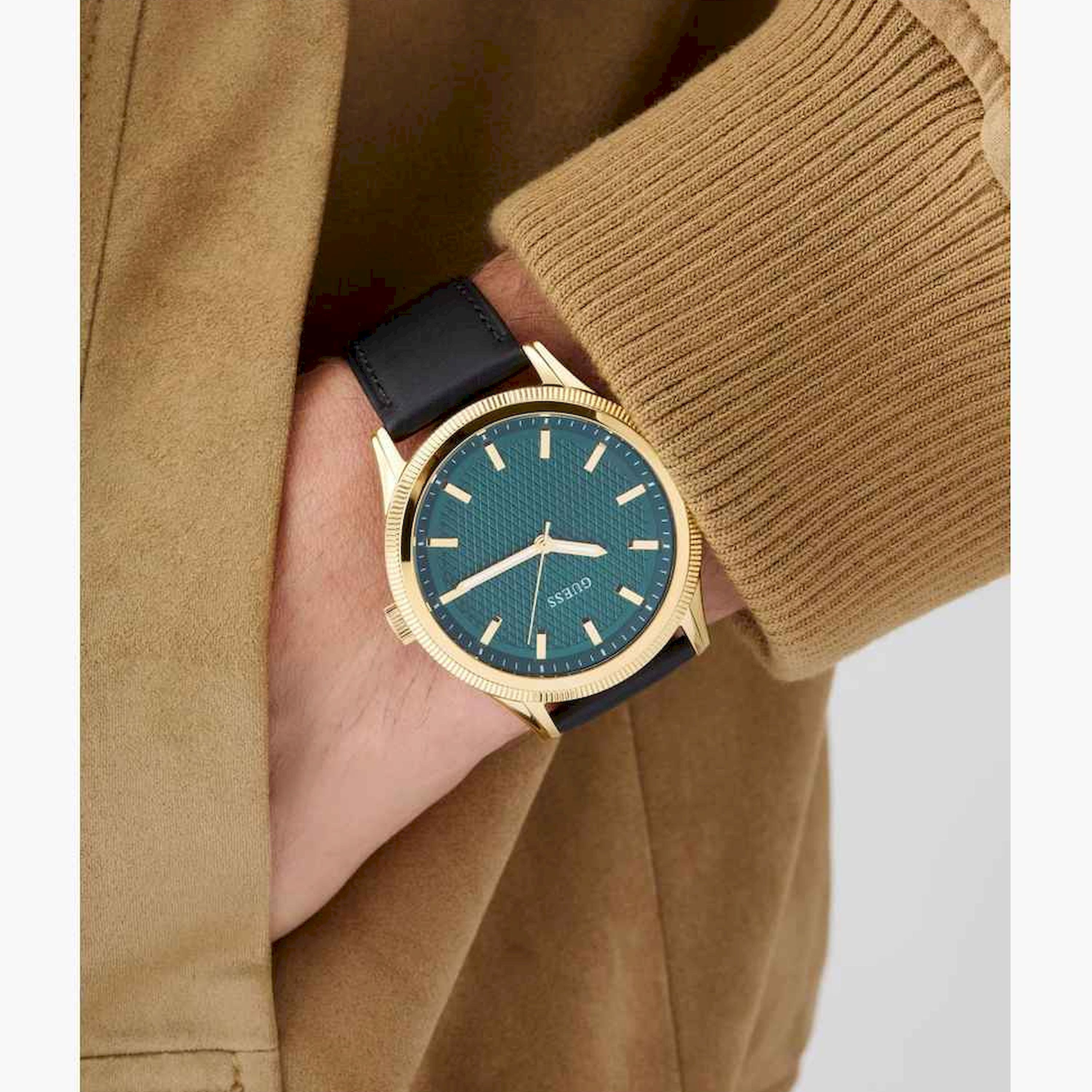 غيس- ساعة تناظرية للرجال سوار ستانلس ستيل 44مم لون أسود | GW0846G1-men-watchesandjewellery-watches-image-4