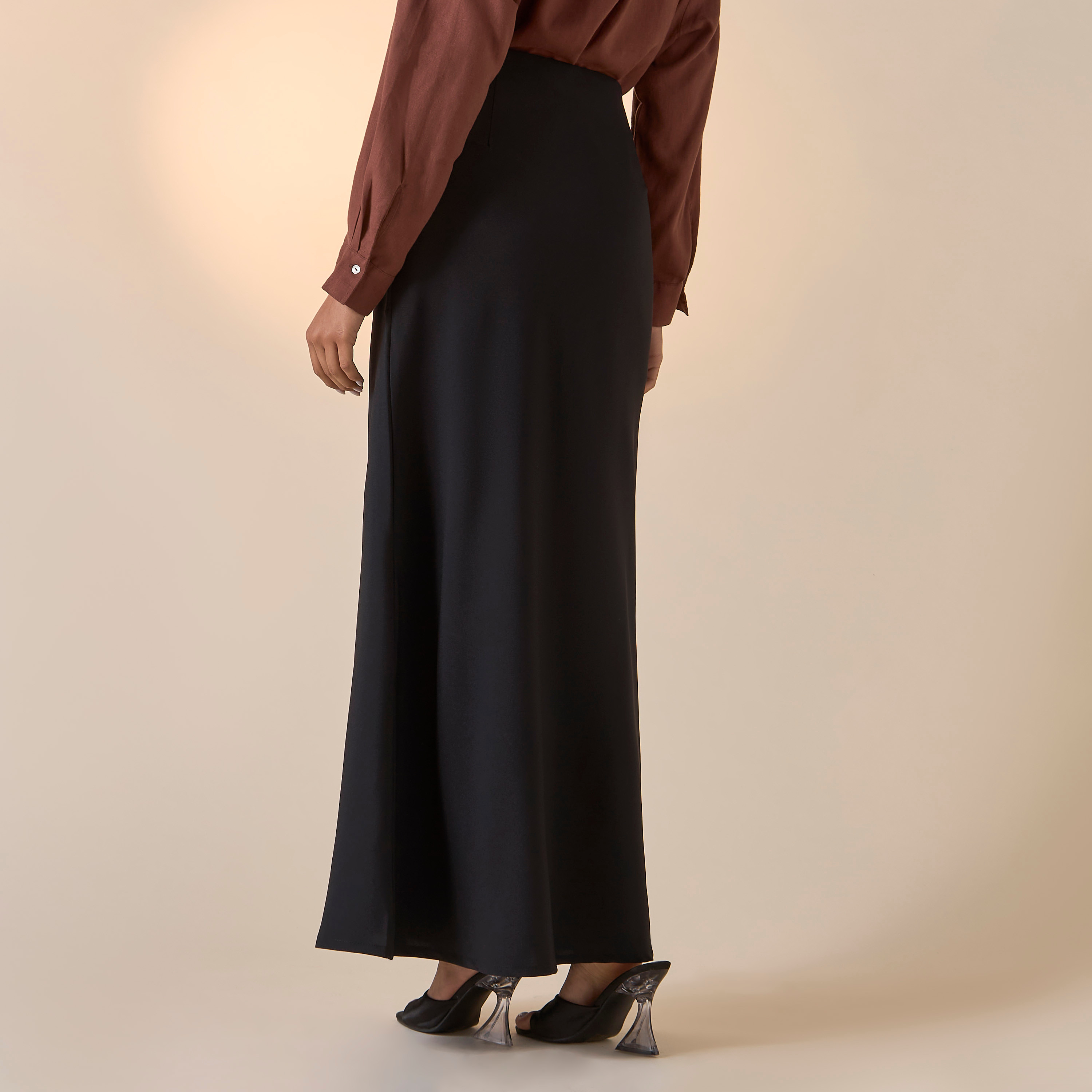Golden Apple Solid Skirt with Zip Closure-women-clothing-bottoms-skirts-image-11