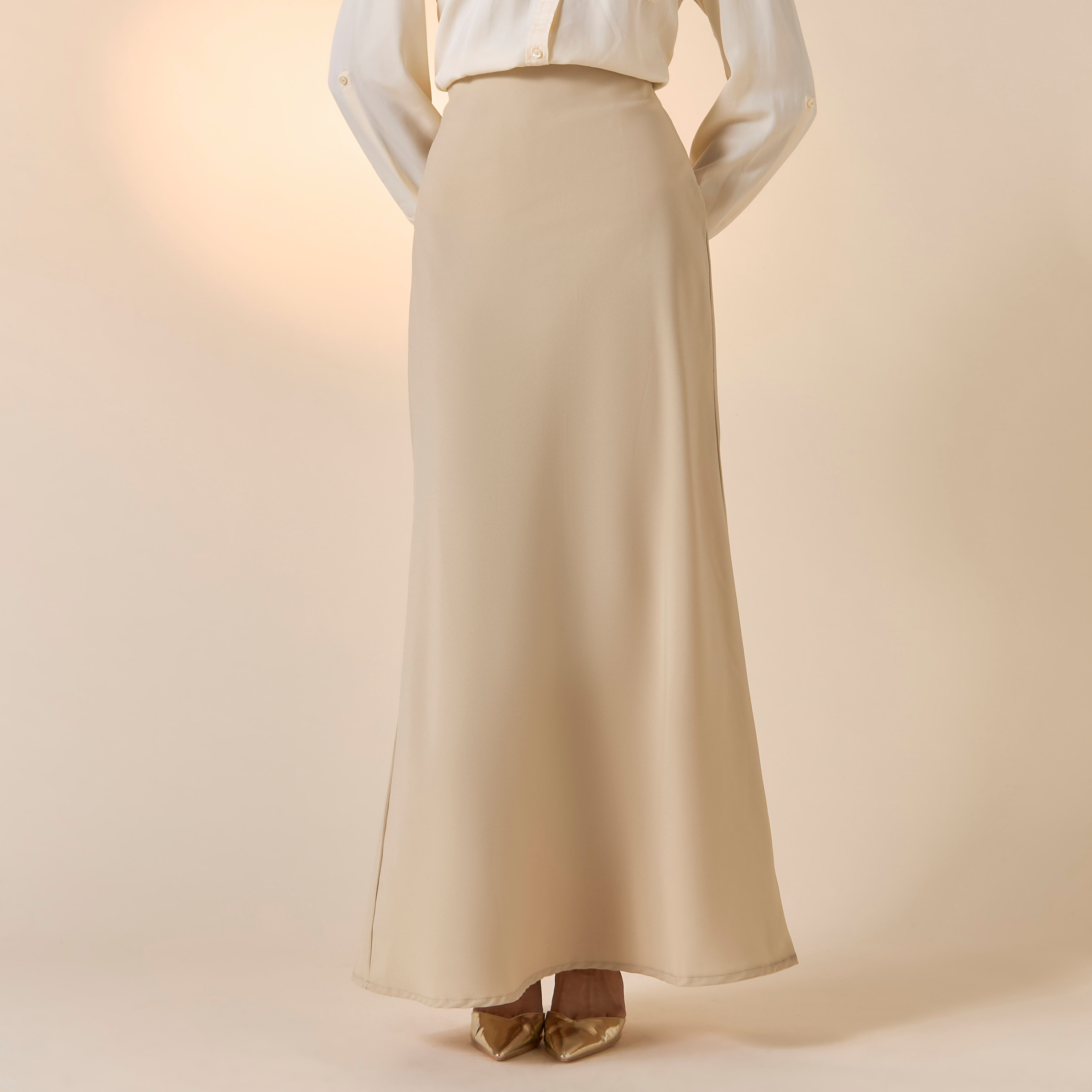 Golden Apple Solid Skirt with Zip Closure-women-clothing-bottoms-skirts-image-17