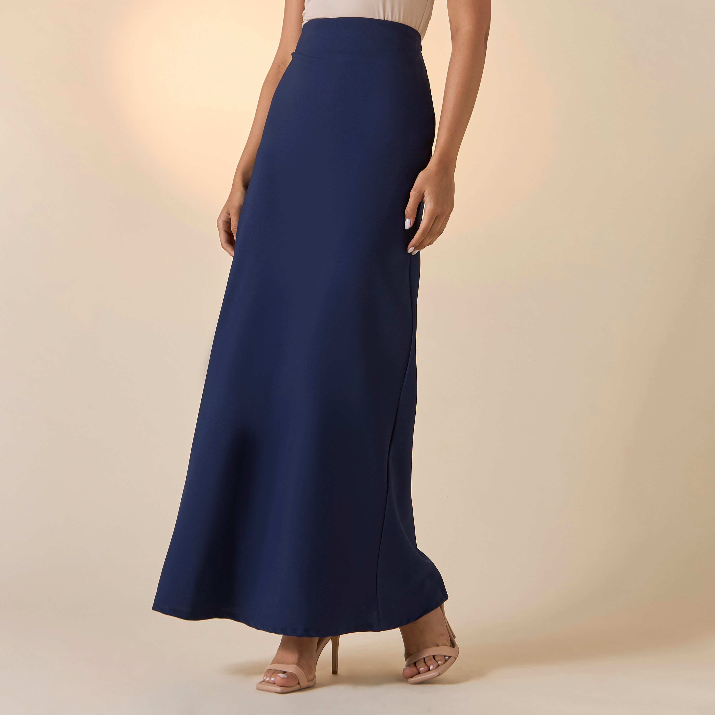 Golden Apple Solid Skirt with Zip Closure-women-clothing-bottoms-skirts-image-13