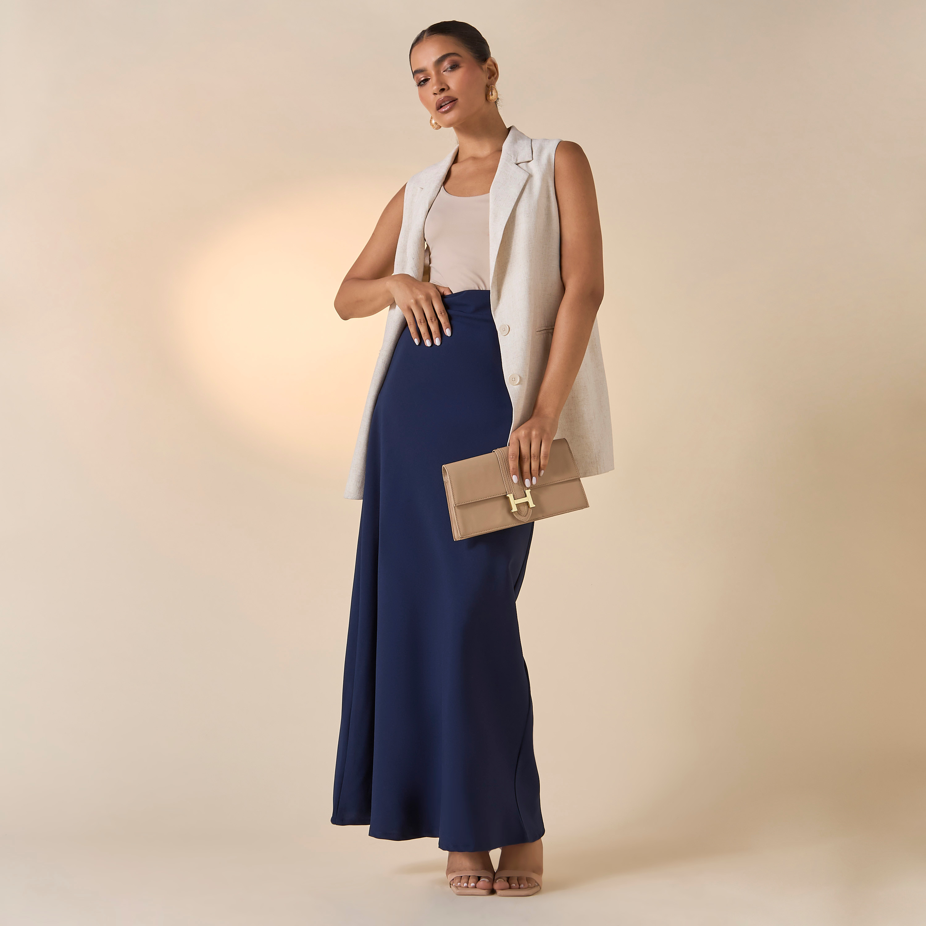 Golden Apple Solid Skirt with Zip Closure-women-clothing-bottoms-skirts-image-14