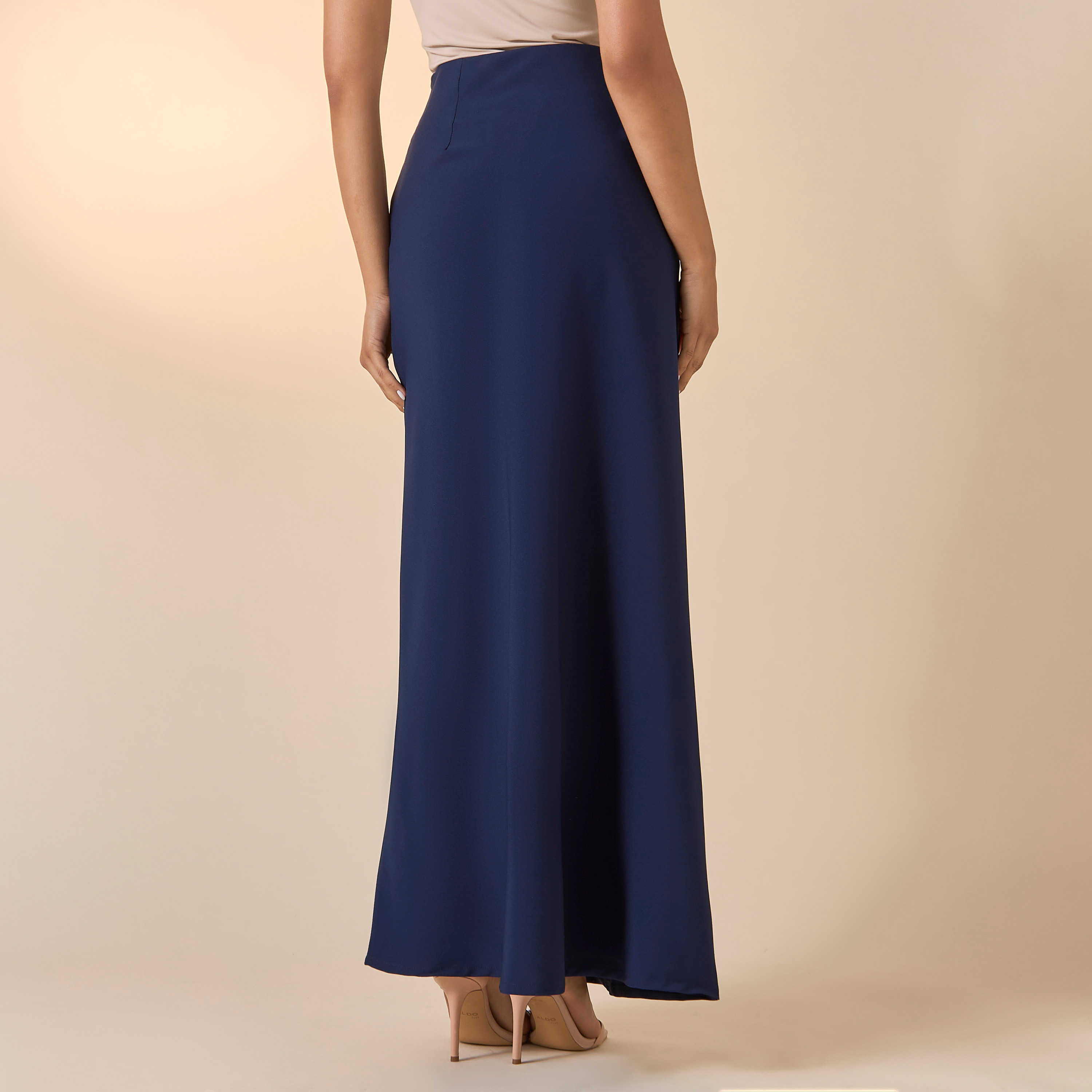 Golden Apple Solid Skirt with Zip Closure-women-clothing-bottoms-skirts-image-15